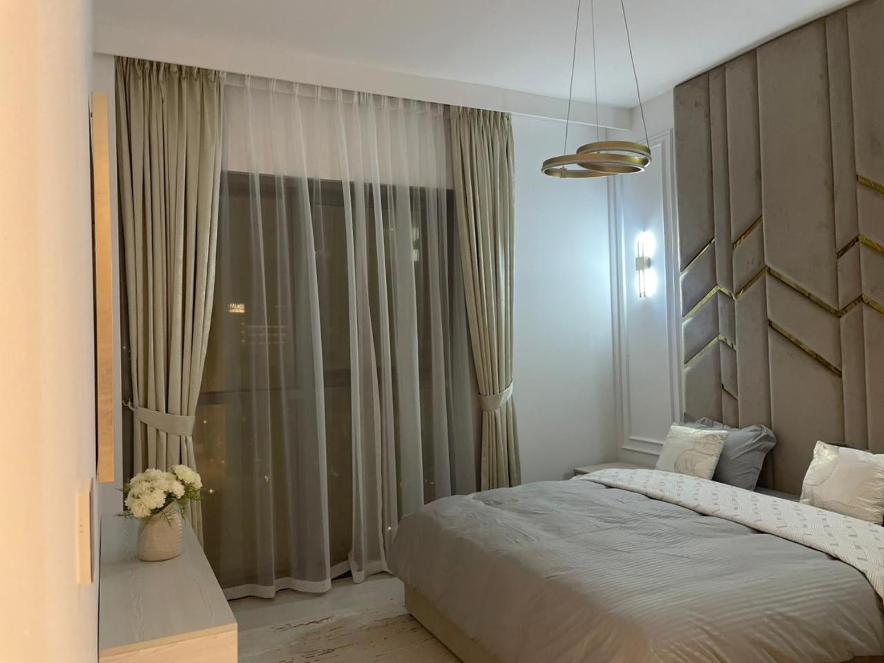 Apartment Creek Harbour Retreat: Luxurious 2-br *