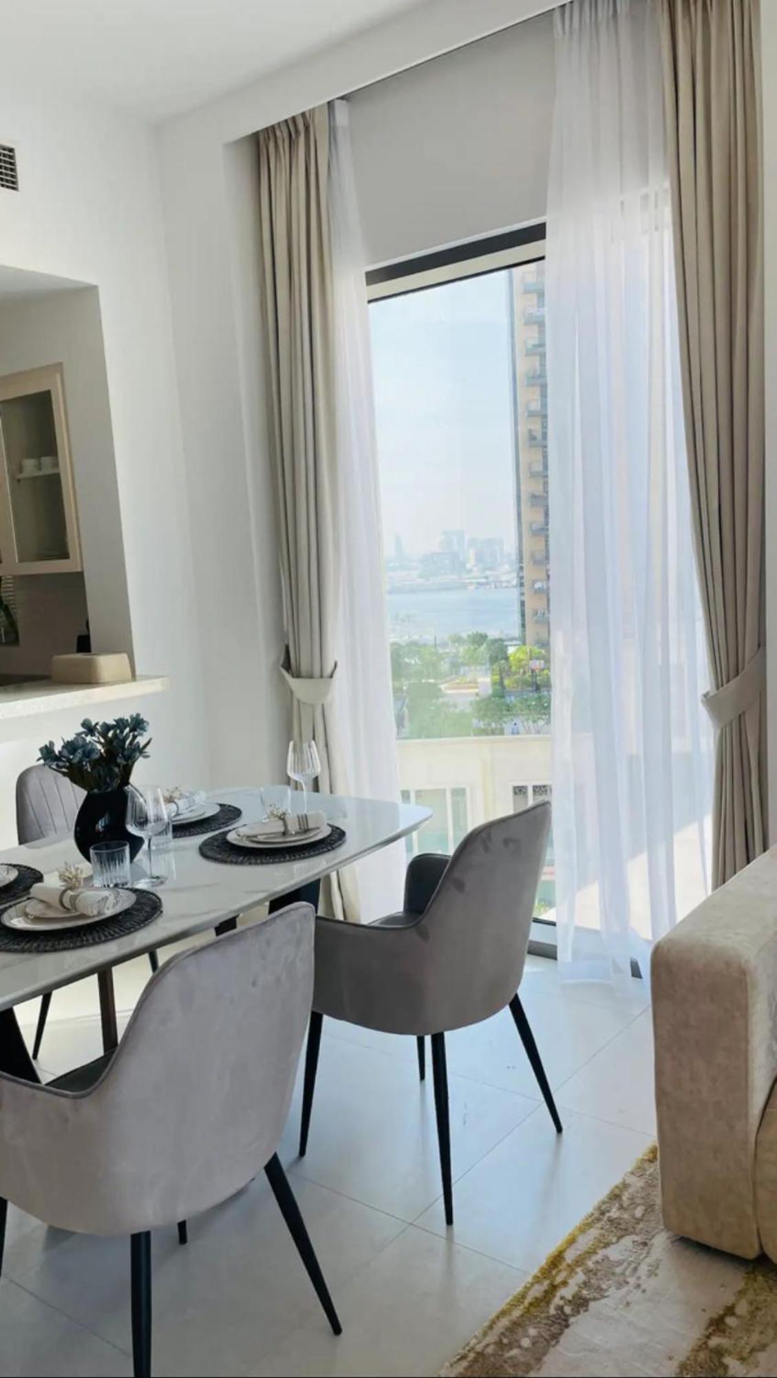 Apartment Creek Harbour Retreat: Luxurious 2-br