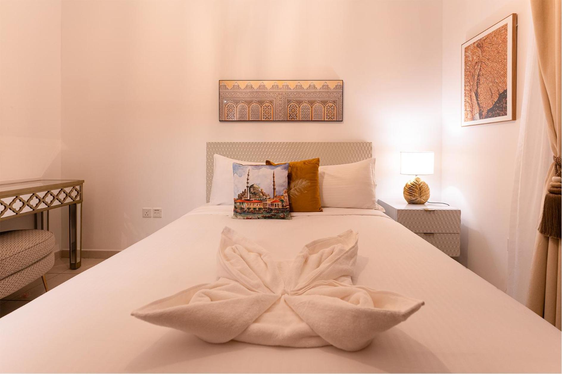 Spectacular Burj & Fountain View - Luxurious 3 Bedrooms & Maids - The Residences Apartment