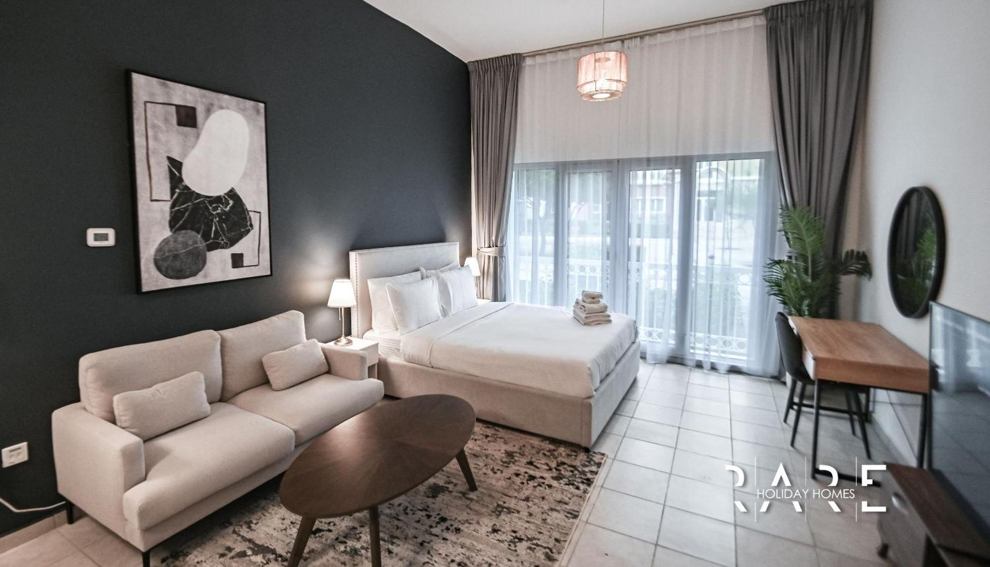 Rare Homes - Close To Marina & Ain - Garden View - Med100 Rg13 - Discovery Gardens *