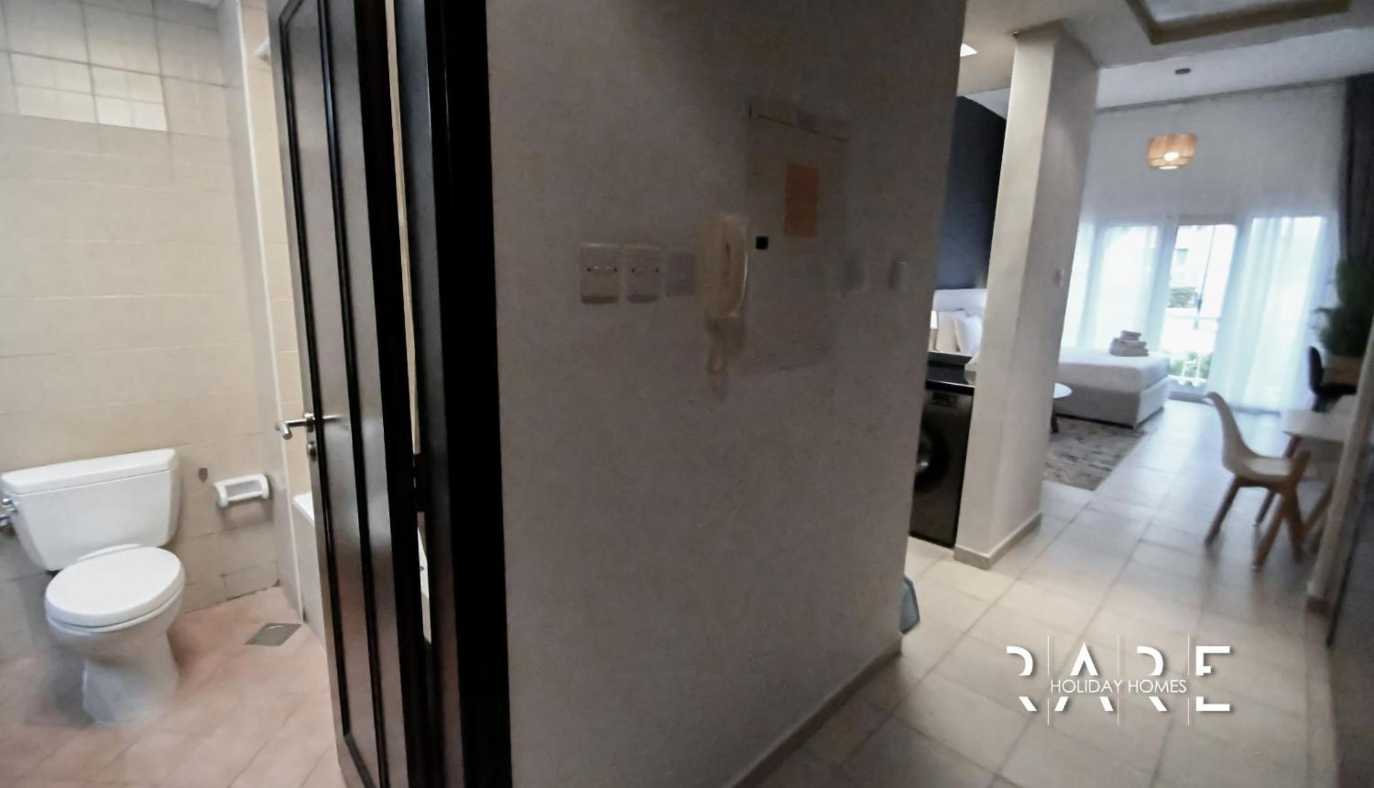 Rare Homes - Close To Marina & Ain - Garden View - Med100 Rg13 - Discovery Gardens Apartment *