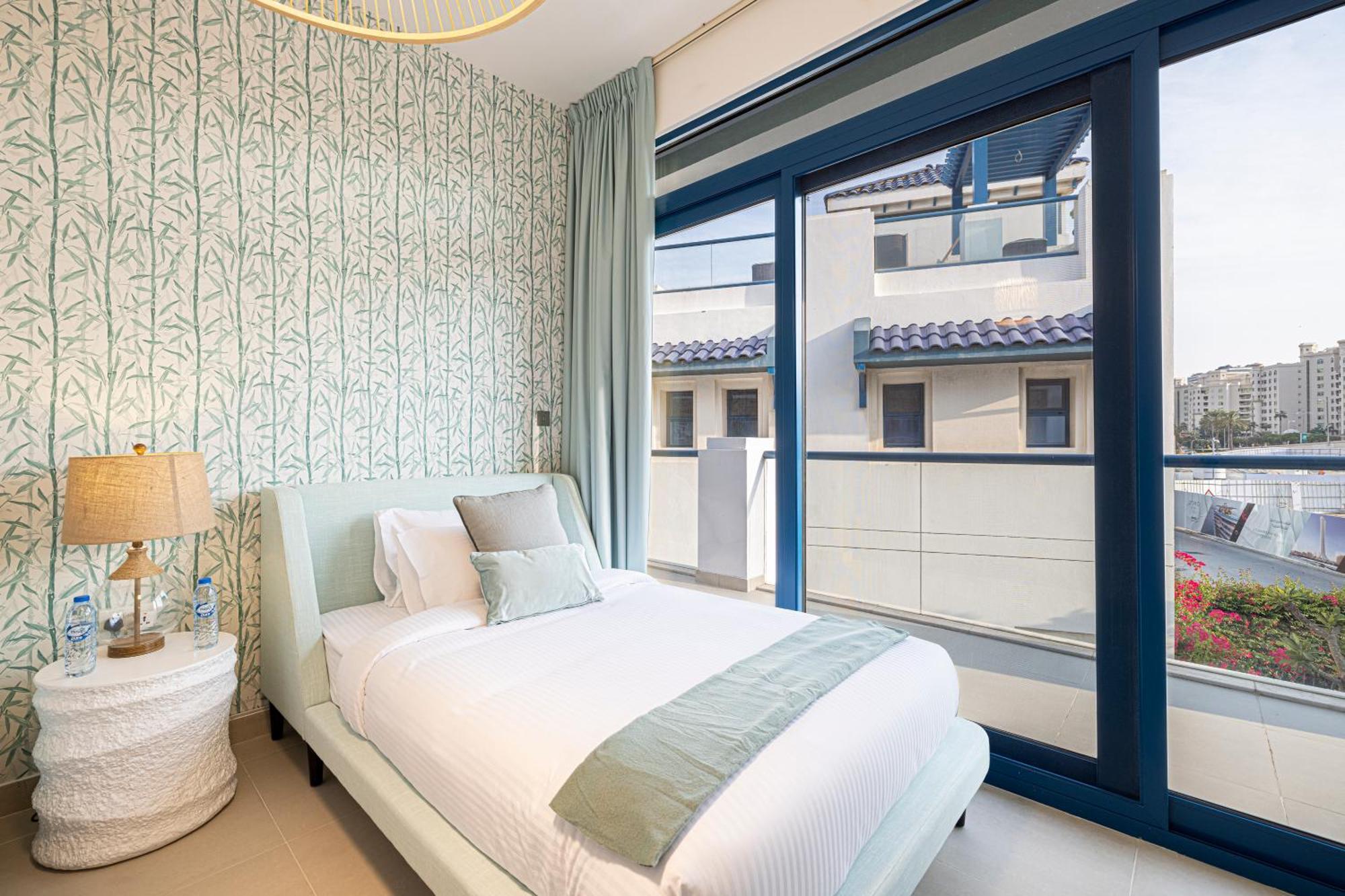 Lux 4 Bedroom Private Access Palm Jumeirah Dubai
