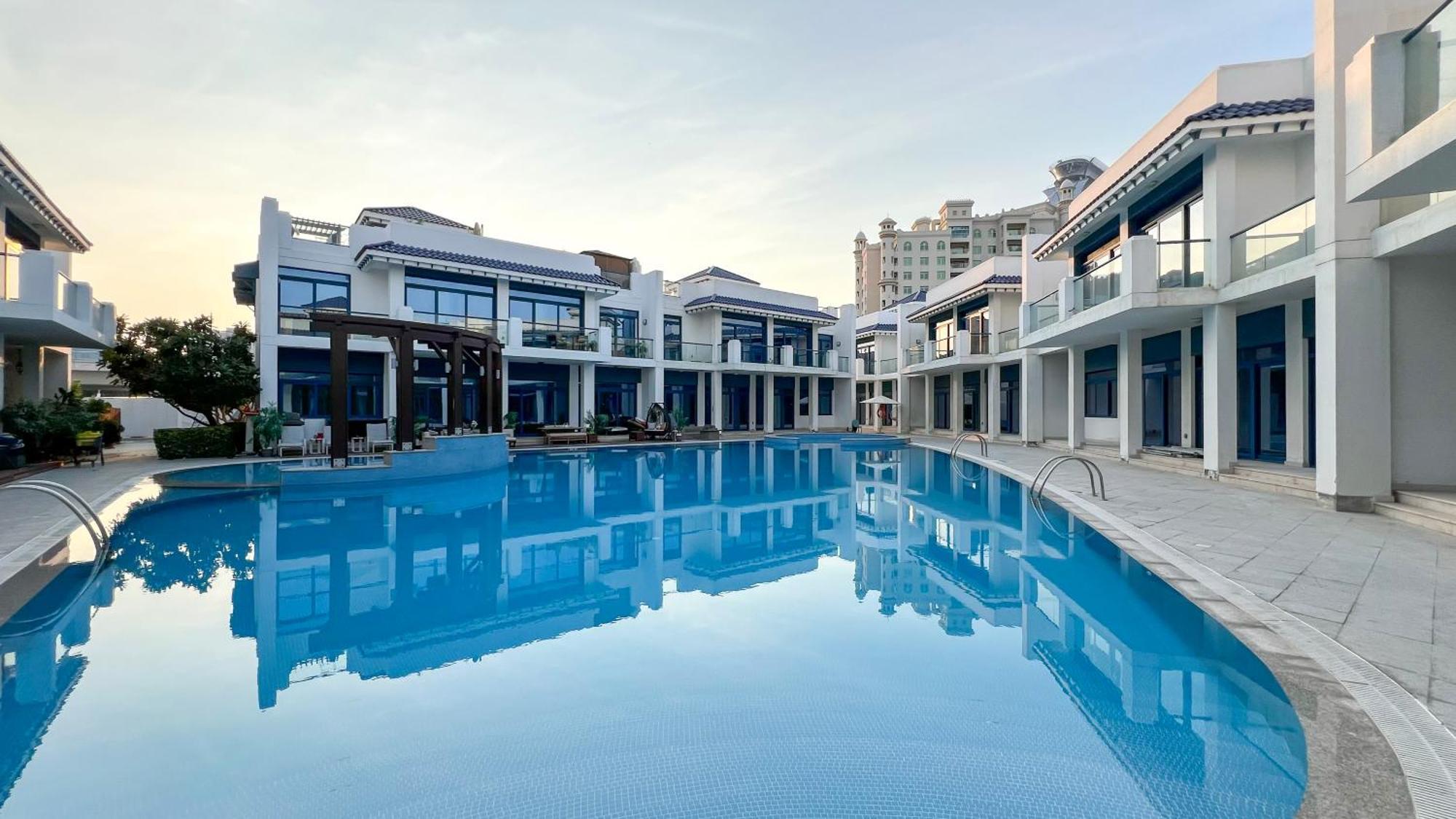 Apartment Lux 4 Bedroom Private Access Palm Jumeirah *