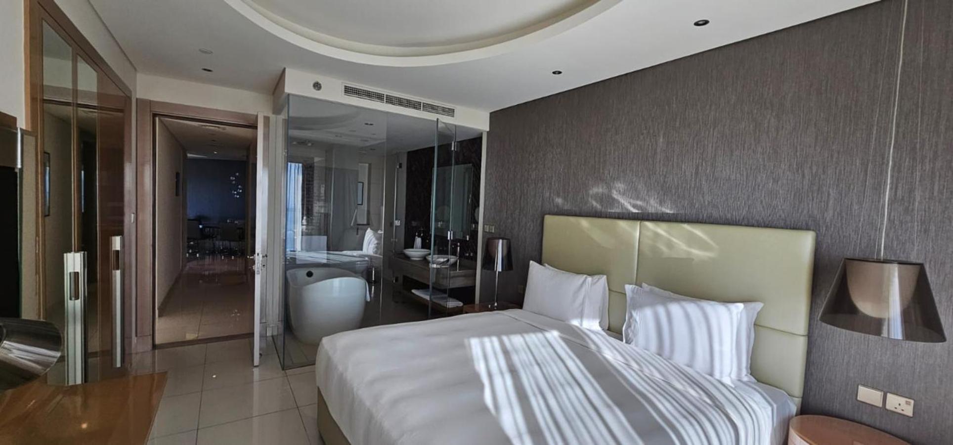 Apartment Paramount Towers - Elegant Dubai