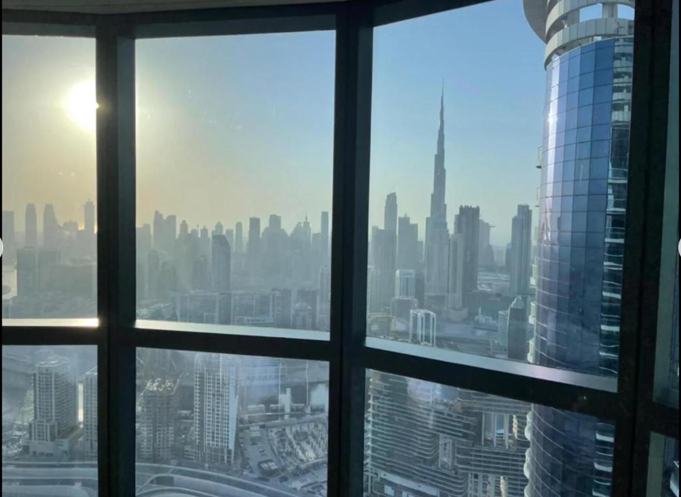 Apartment Paramount Towers - Elegant Dubai