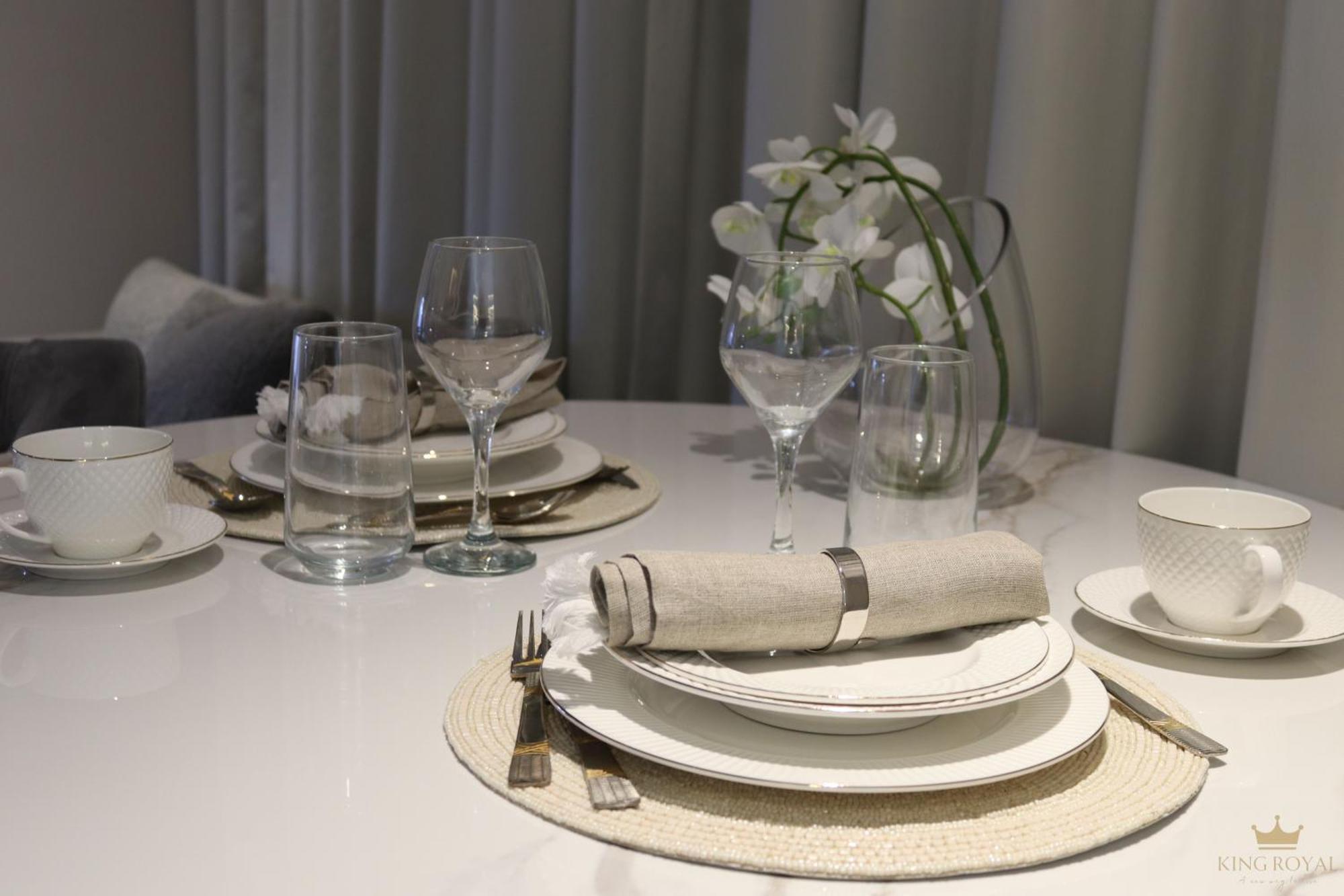 Apartment Condor Marina Star By Casa Royale Dubai