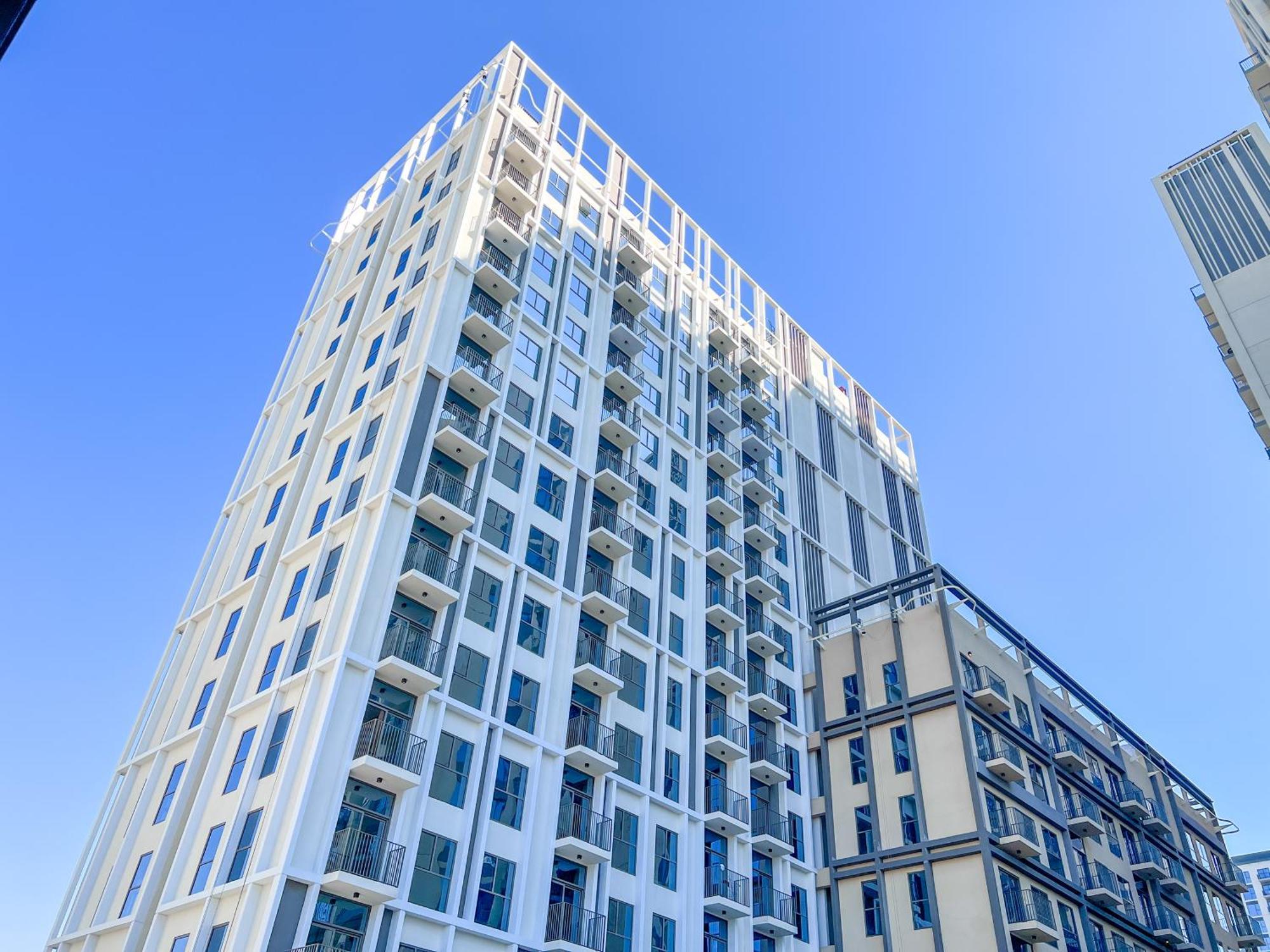 Apartment First Class In Hills - Next To Hills Mall - Socio, Collective And Golfville Towers Dubai