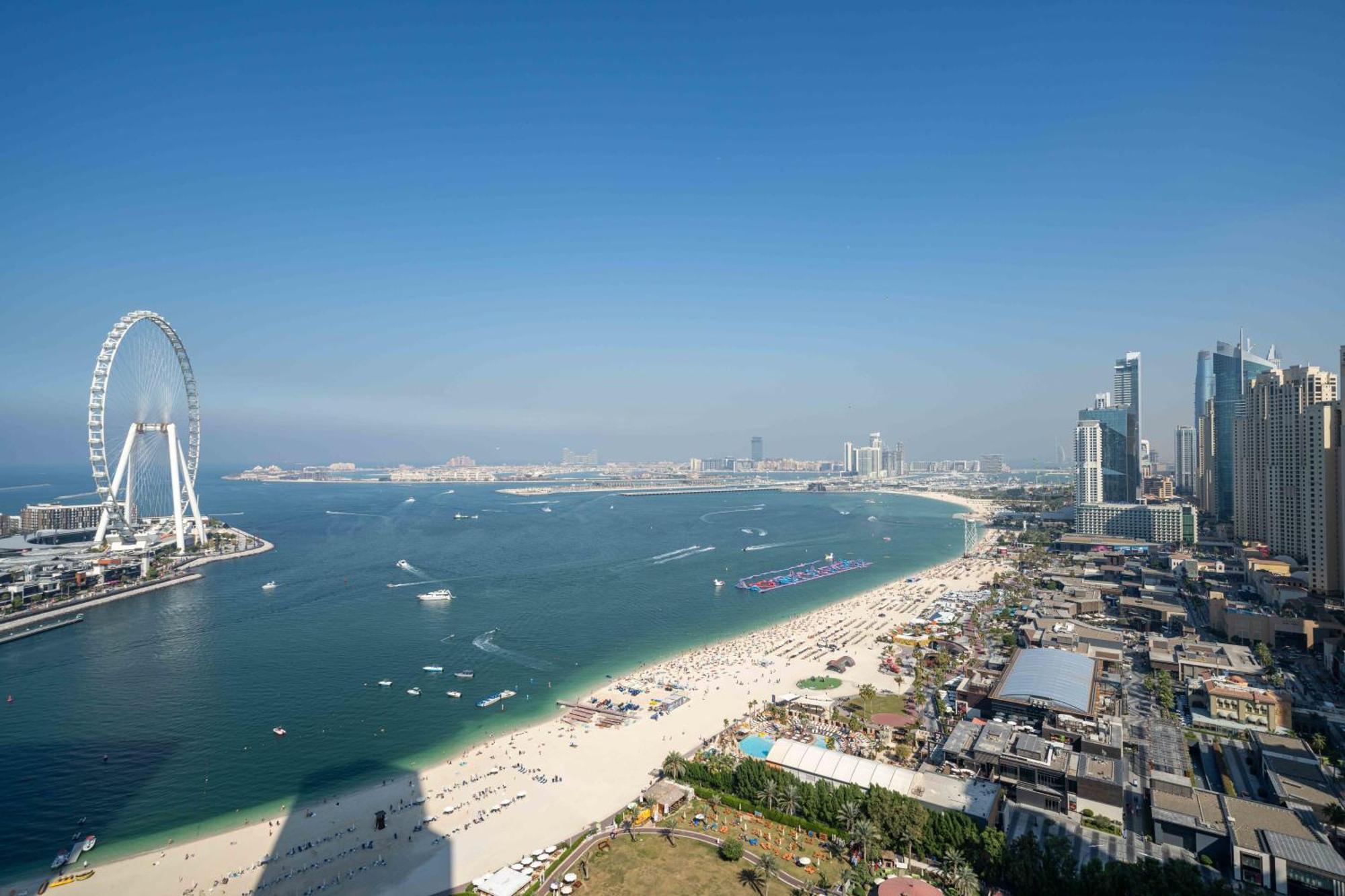 Apartment Beachfront 1 Bed With Full Jbr View *