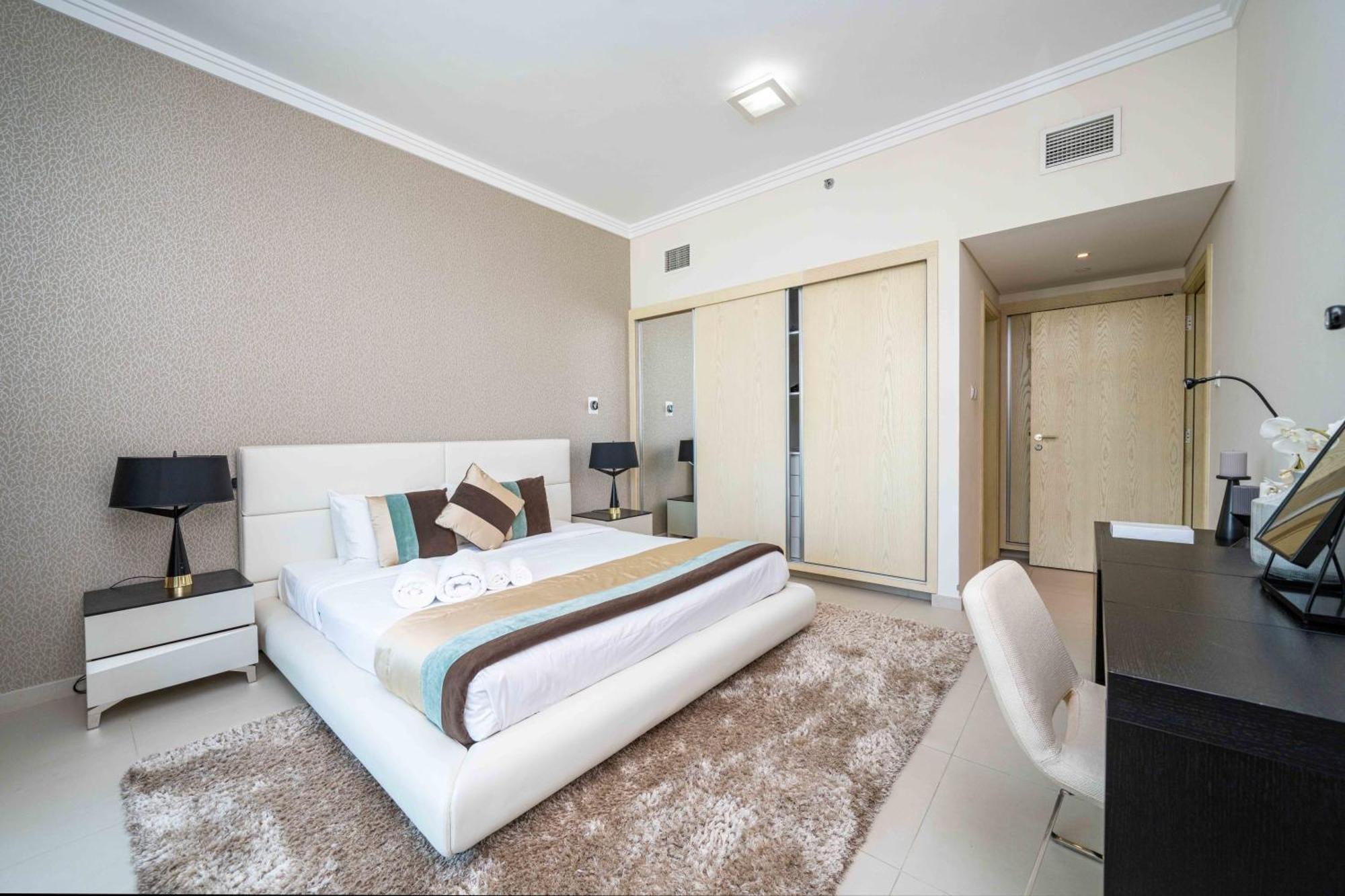 Beachfront 1 Bed With Full Jbr View Apartment Dubai