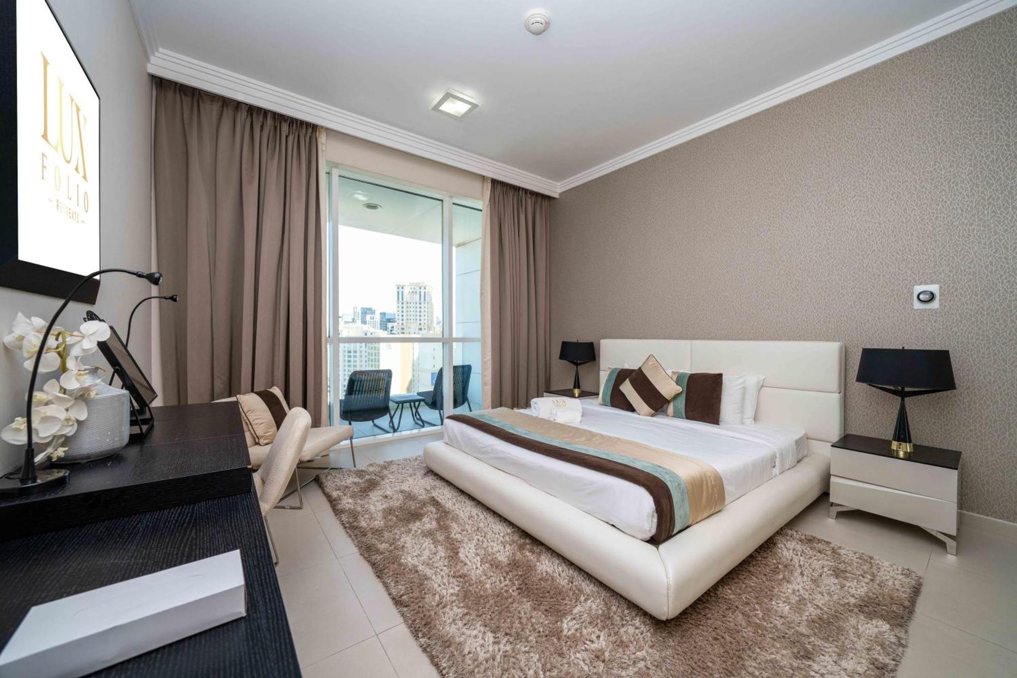 Beachfront 1 Bed With Full Jbr View Apartment