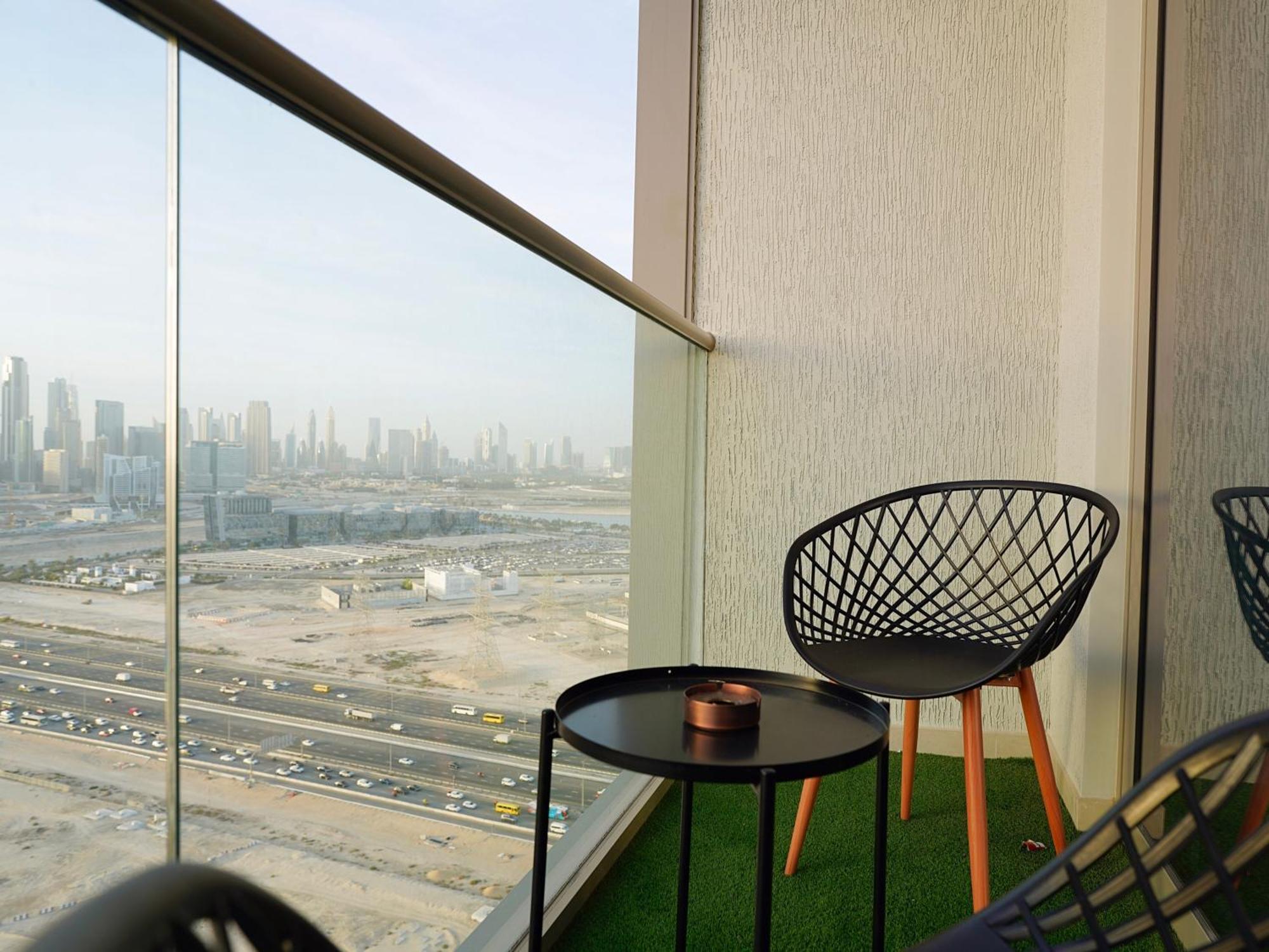 Apartment Holidayrent Uae - Top Near Burj Khalifa Dubai