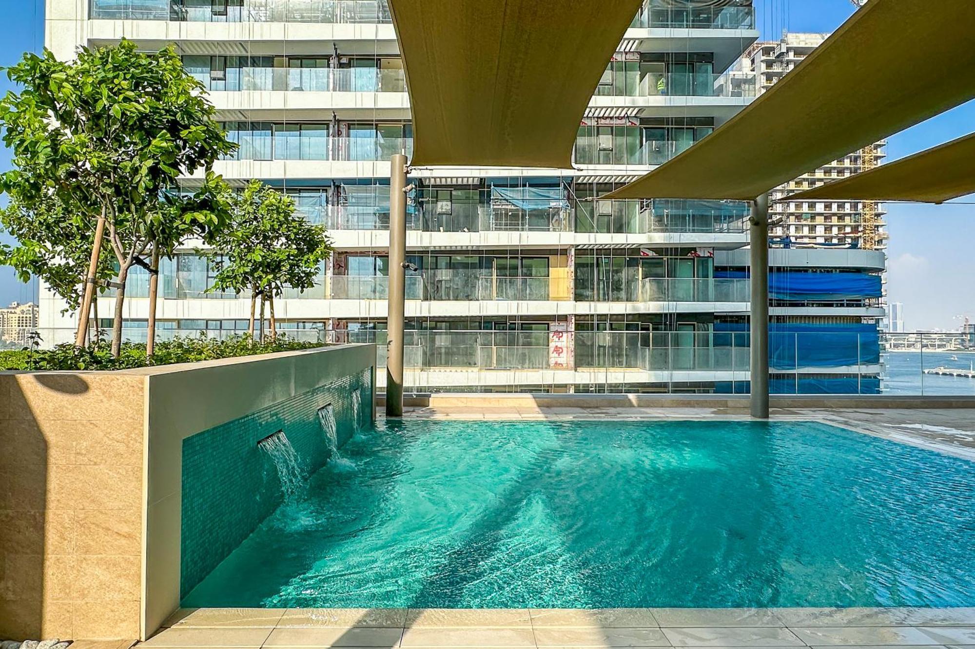 1br Beachfront Cozy Dubai