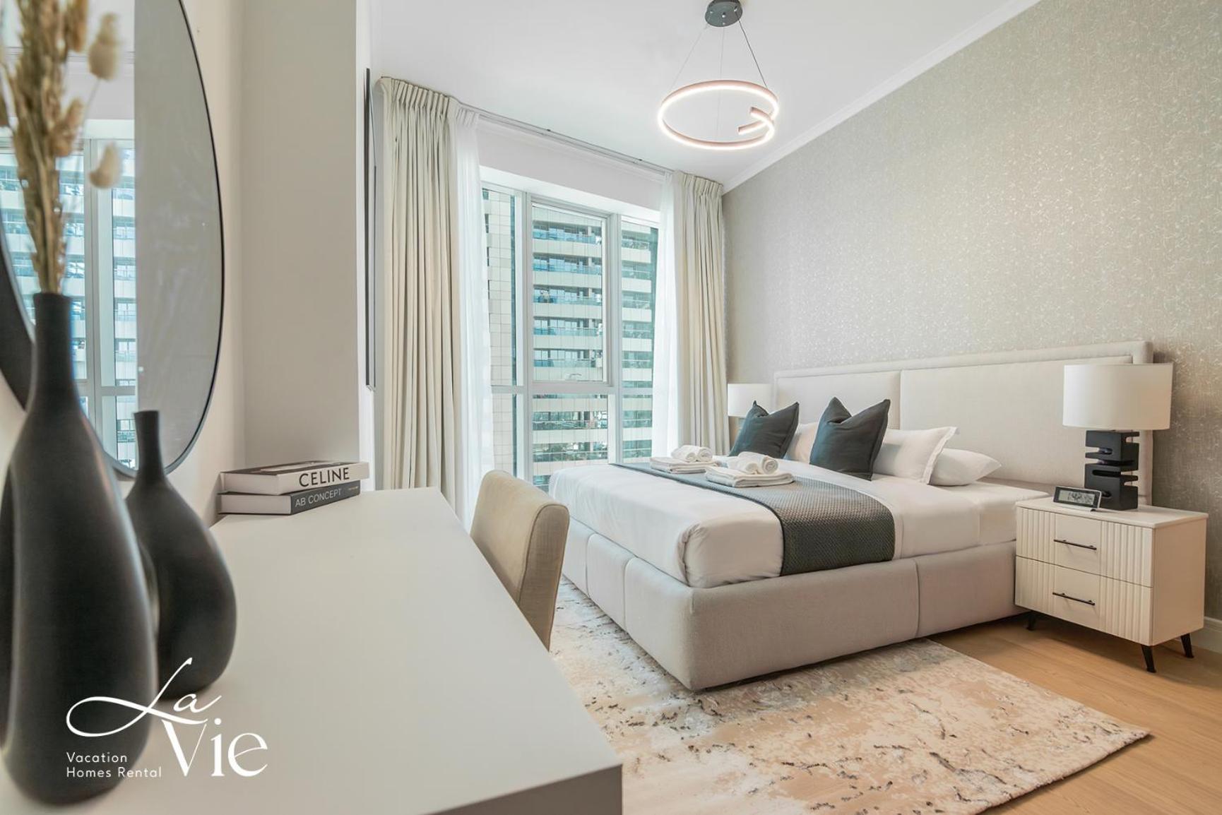 Apartment Chic 1 Bed In Marina Newly Furnished,modern Luxury Dubai