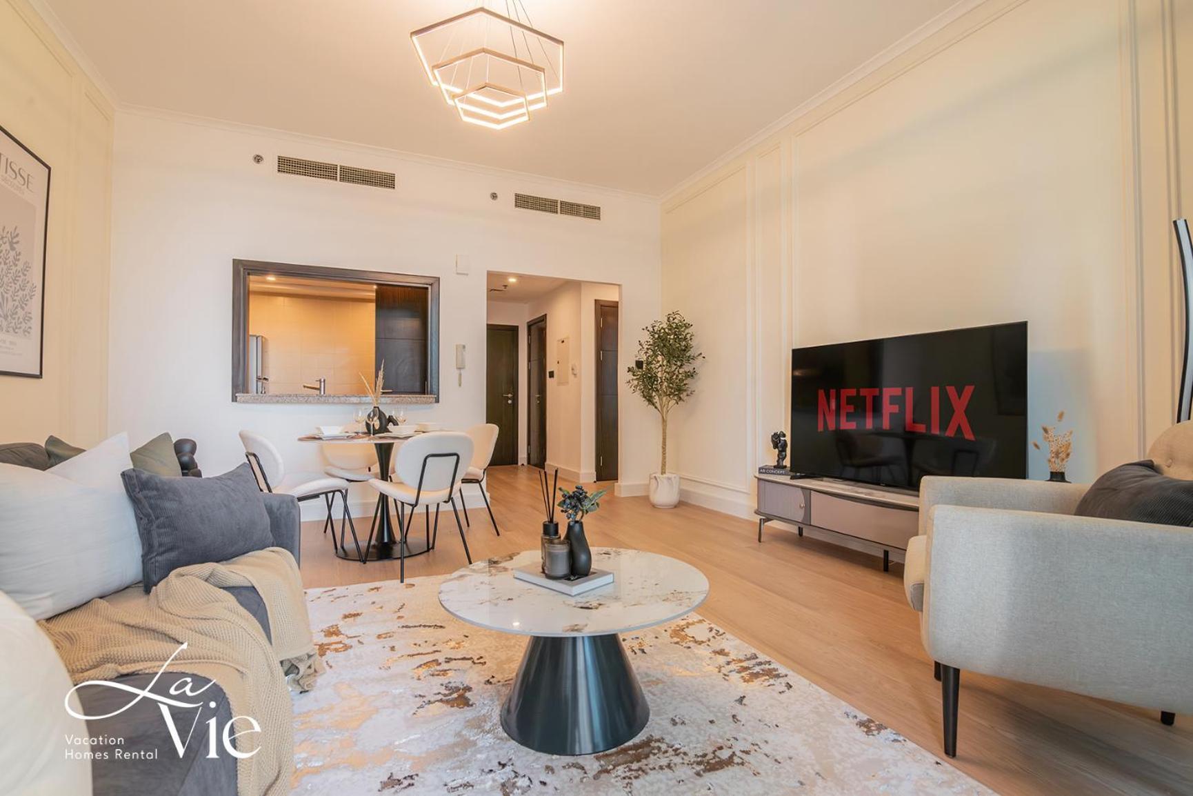 Chic 1 Bed In Marina Newly Furnished,modern Luxury Apartment Dubai