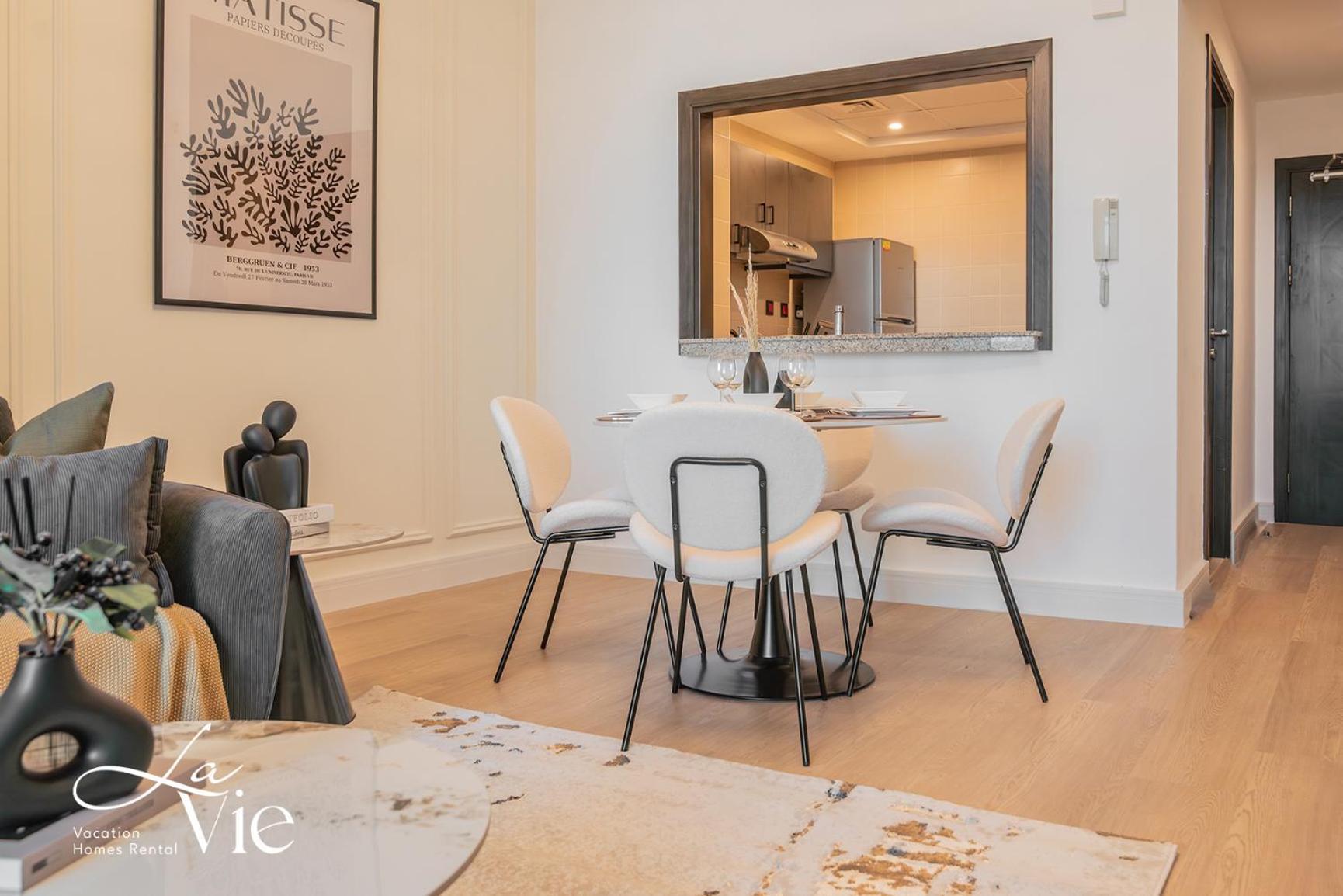 Chic 1 Bed In Marina Newly Furnished,modern Luxury Apartment