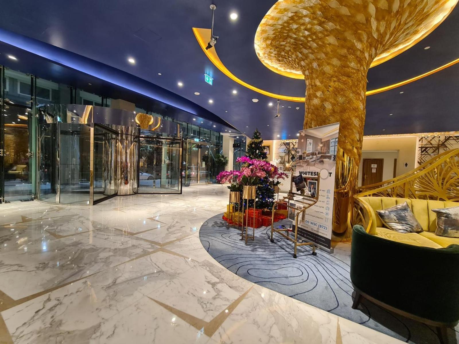 Modern Delux 1 Bed With Canal And Burj Khalifa View Apartment