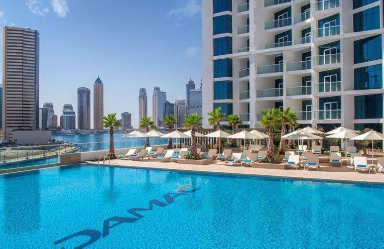Modern Delux 1 Bed With Canal And Burj Khalifa View Apartment Dubai
