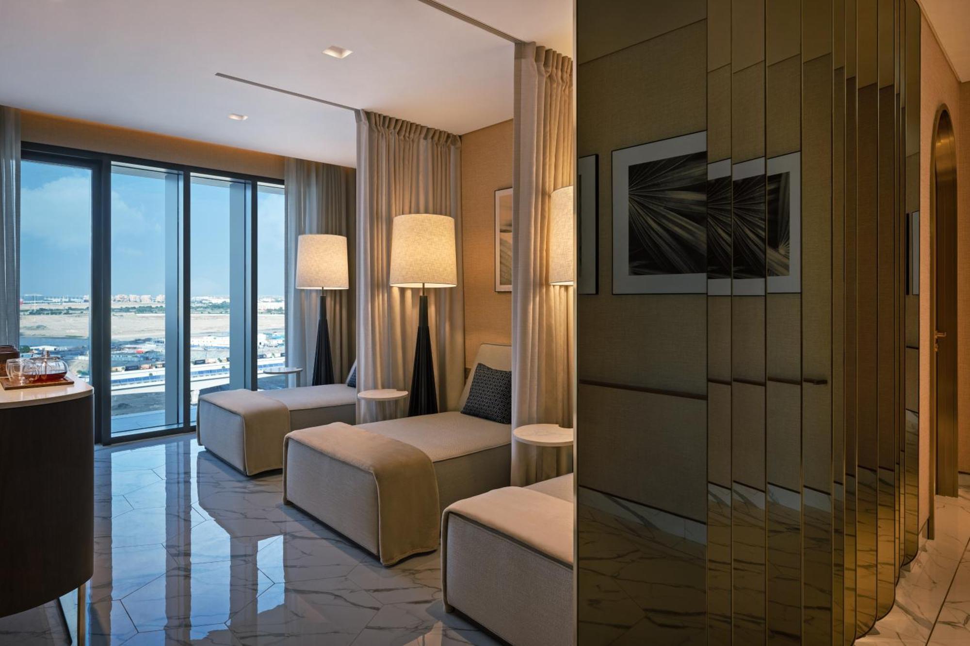 Palace Creek Harbour Hotel