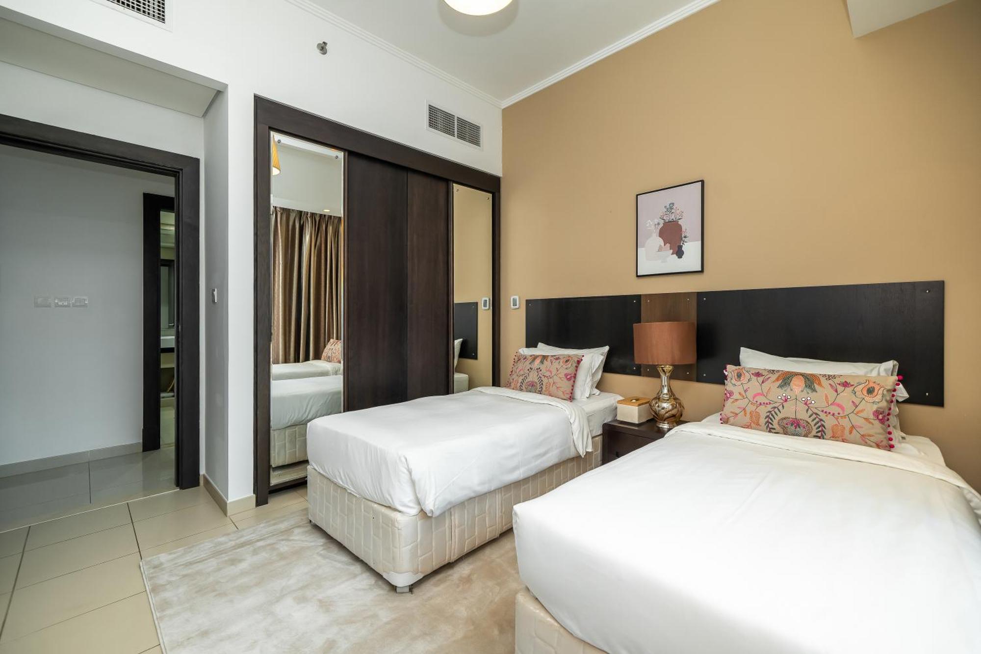 Luton -silverene Tower Full Marina View ,dubai Marina A50ab7 Apartment Dubai