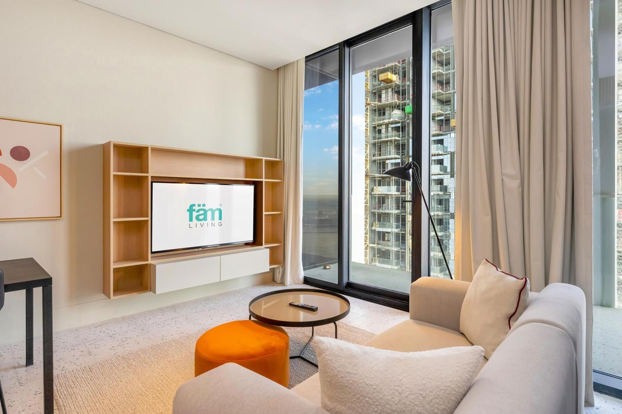 Fam Living - Upside Living - Wfh Friendly-business Bay * Dubai