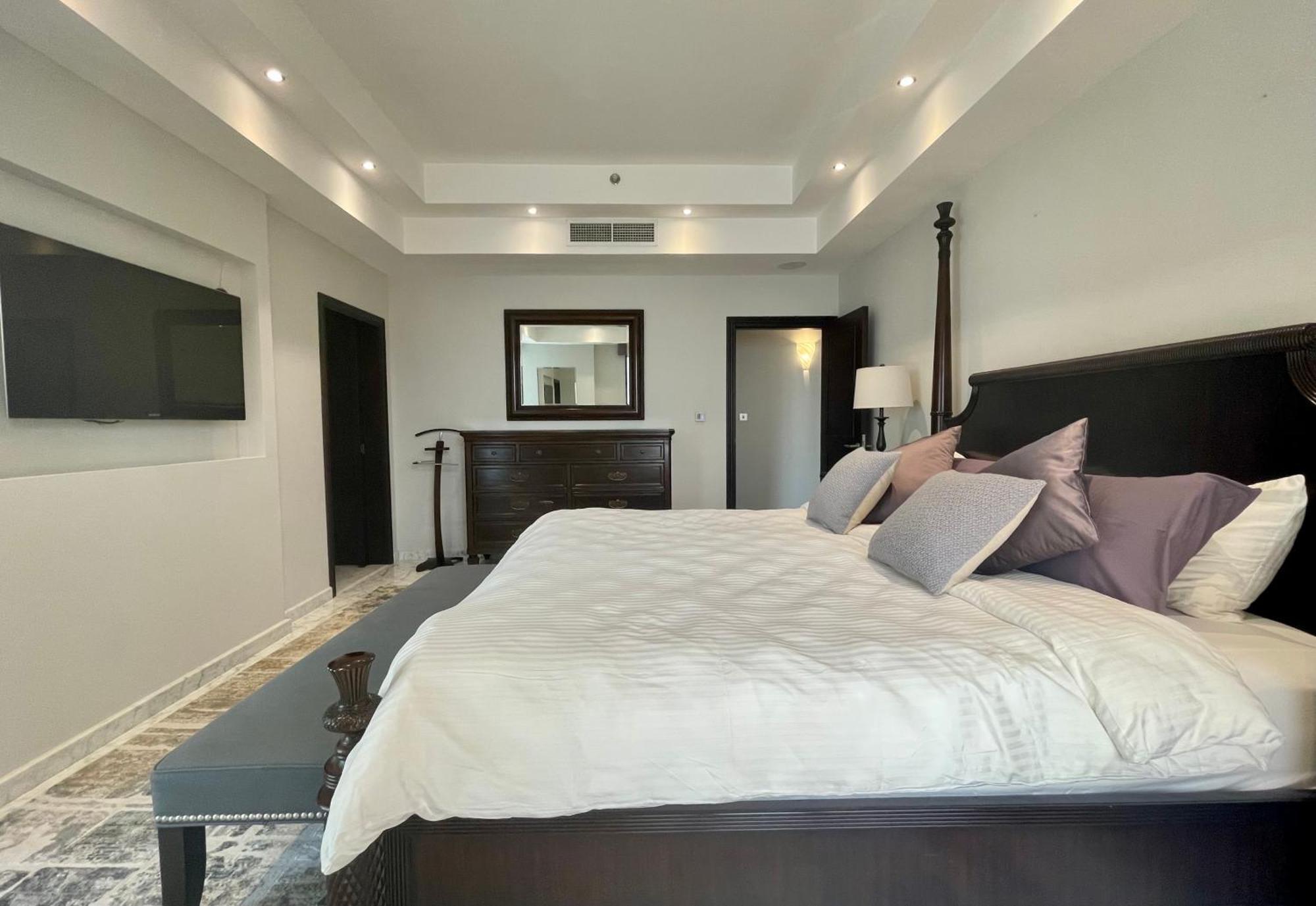 Apartment Marina Sky Garden With Private Pool *