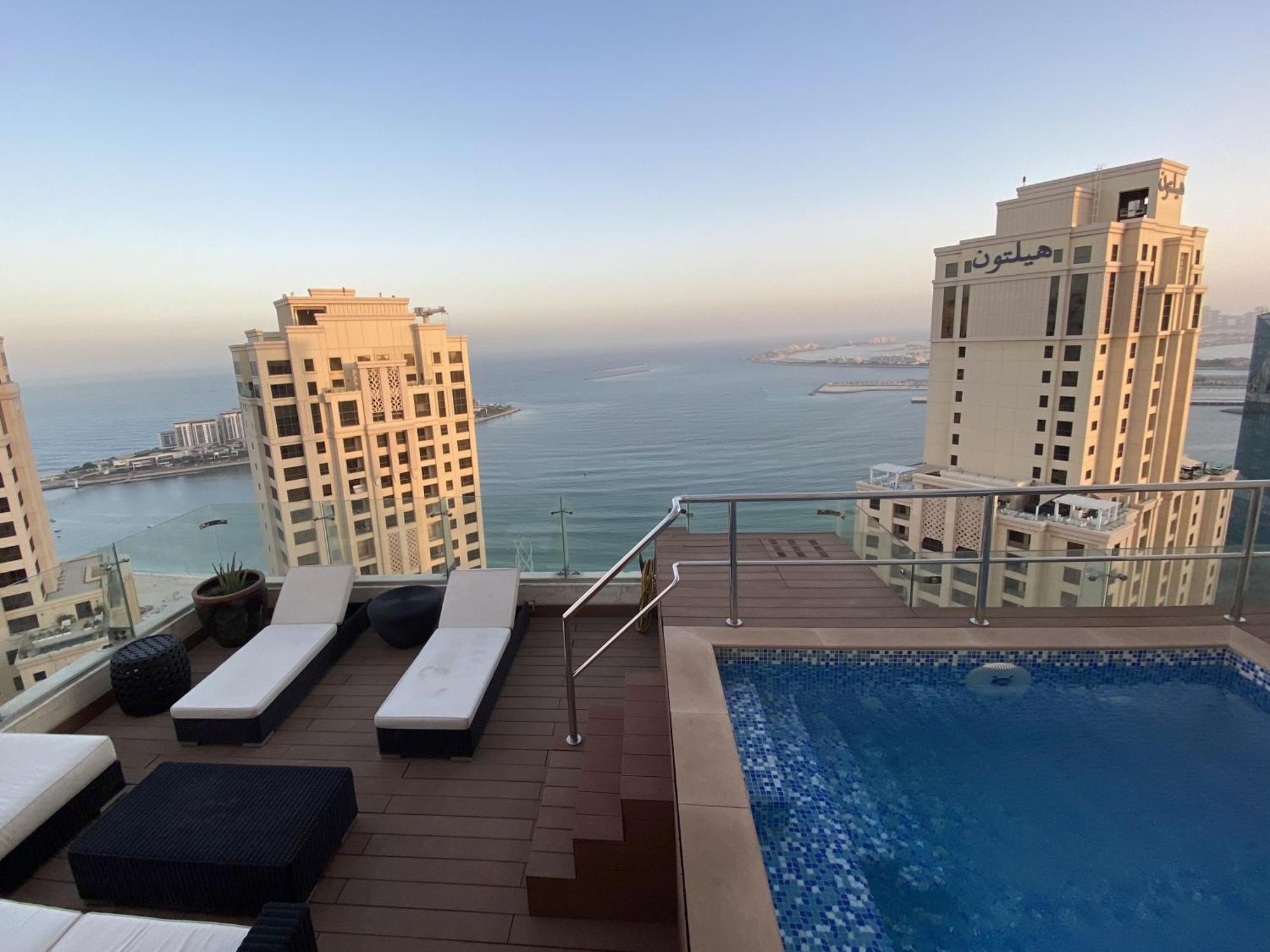 Apartment Marina Sky Garden With Private Pool