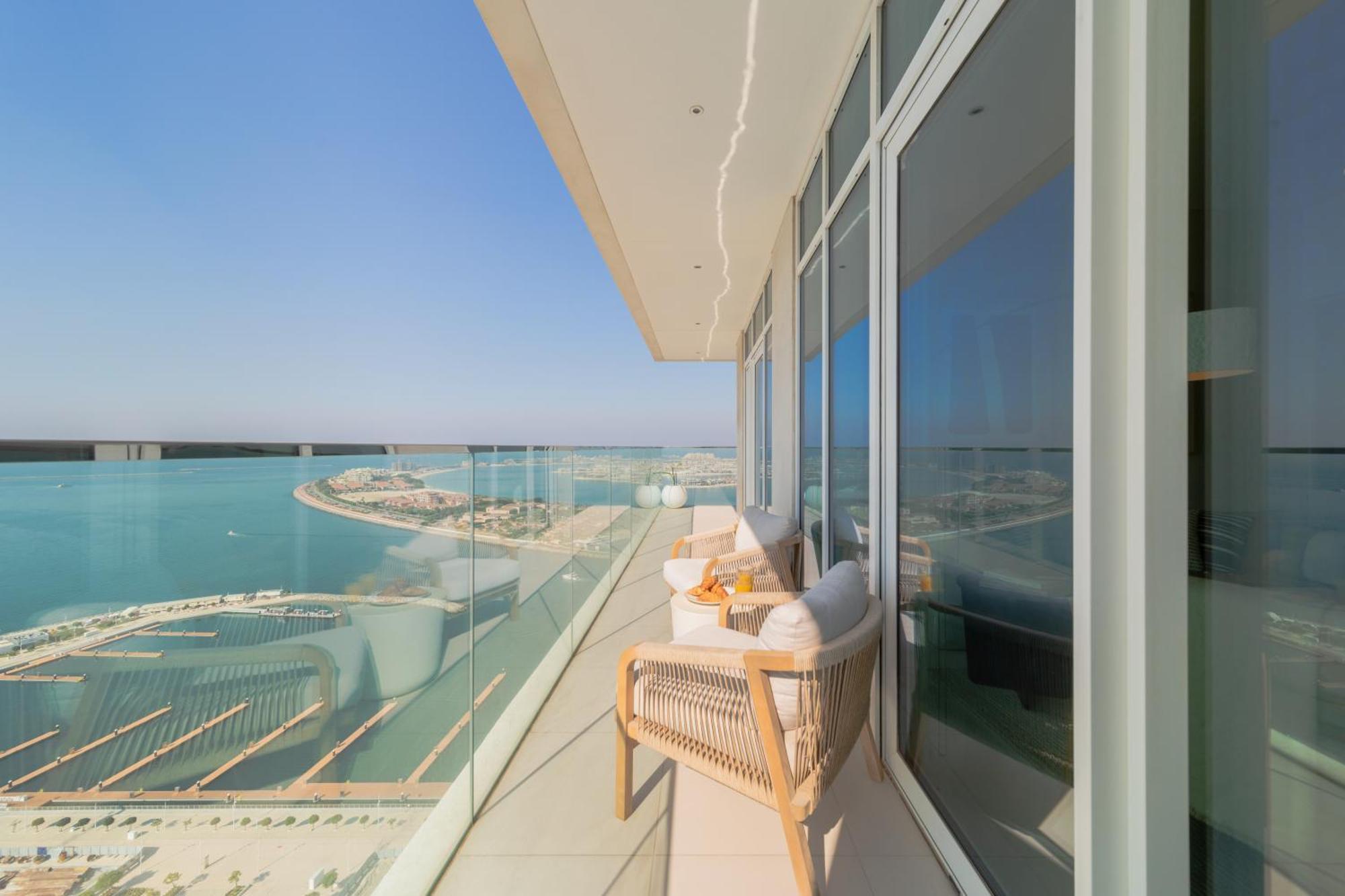 Apartment Eden's Homes & - Sunrise Bay Emaar Beachfront Dubai