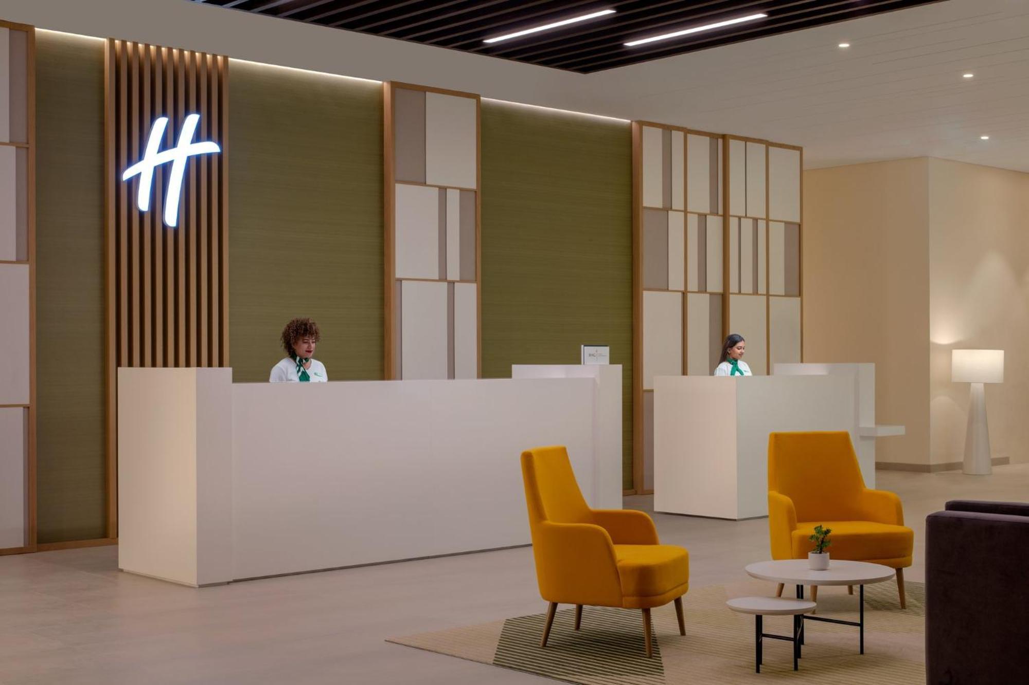 Business Bay By Ihg Hotel