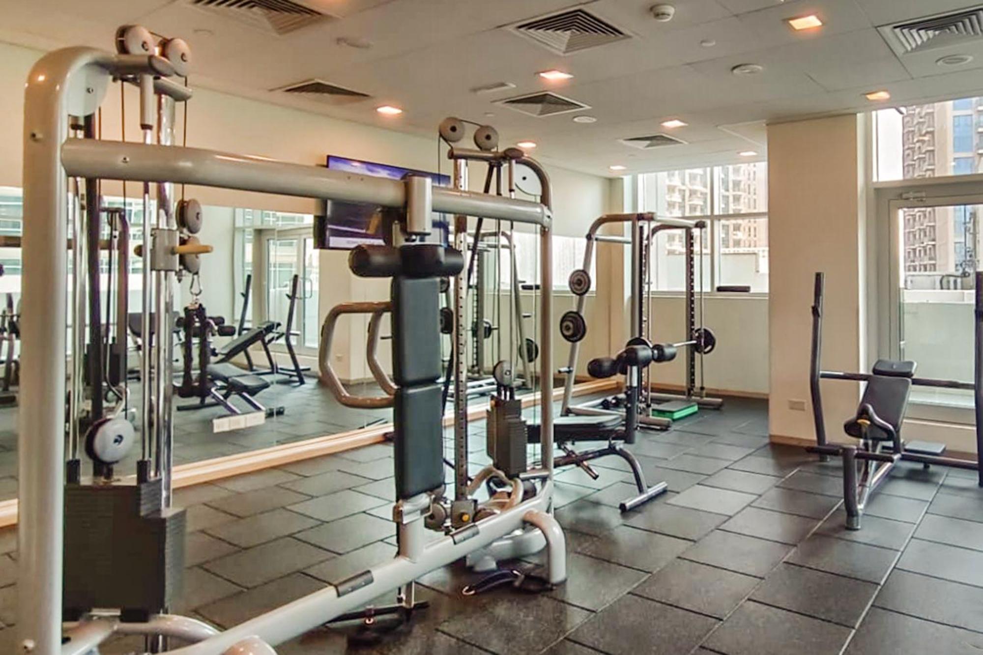 Close To Metro - Classic 2br In Loft East,downtown Apartment Dubai