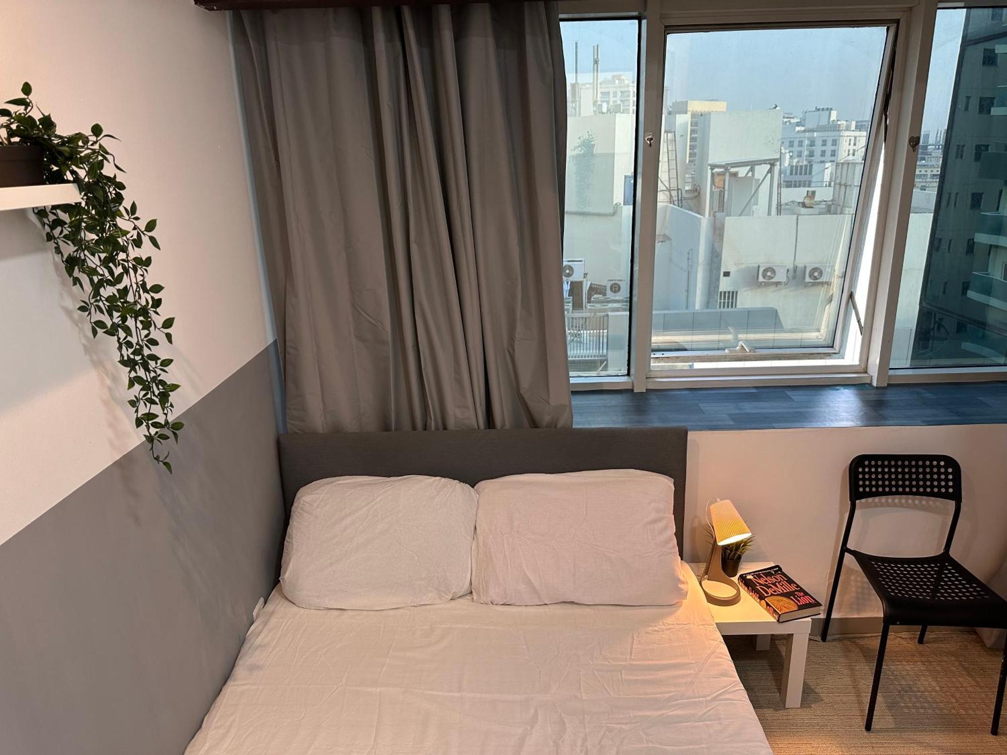 Homestay Double Partition In Al Barsha 1 Nearest To Metro