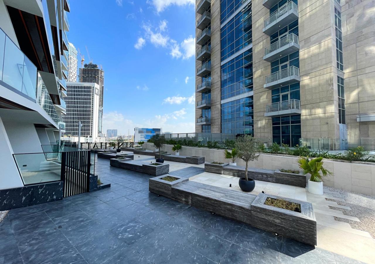 Lux In Business Bay -10 Mins To Burj Khalifa - Binghatti Canal *