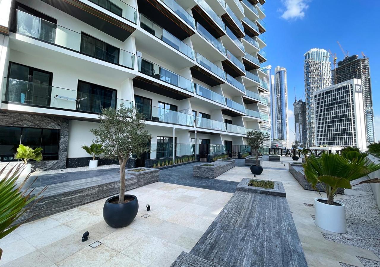 Lux In Business Bay -10 Mins To Burj Khalifa - Binghatti Canal