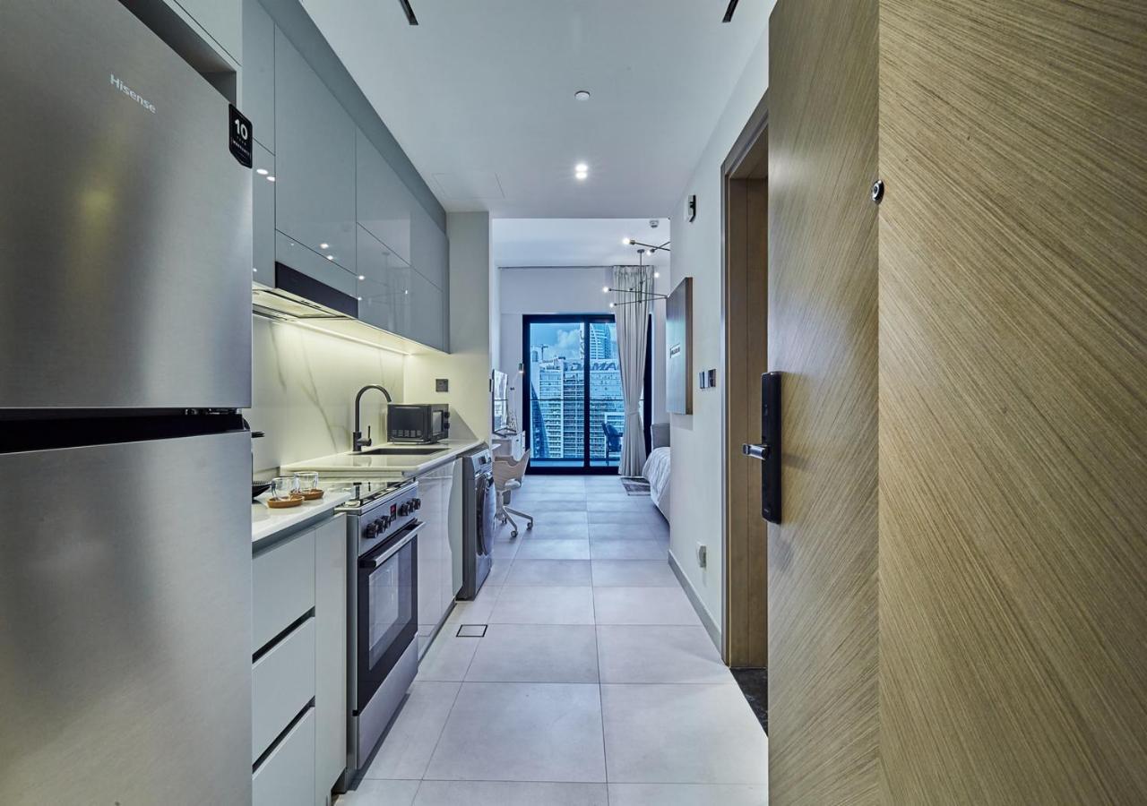 Lux In Business Bay -10 Mins To Burj Khalifa - Binghatti Canal