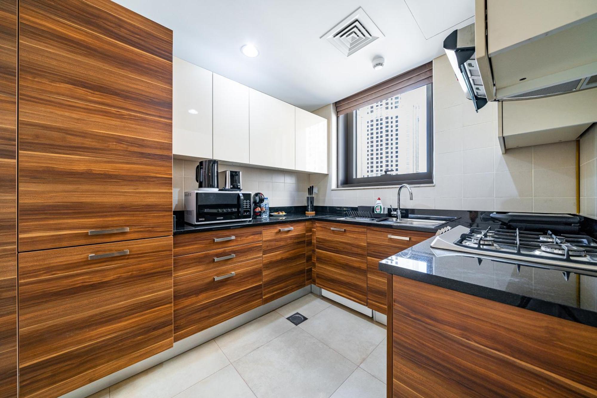 Apartment Luxe 1br In Sparkle Towers - 2 Balconies And Marina Views Dubai