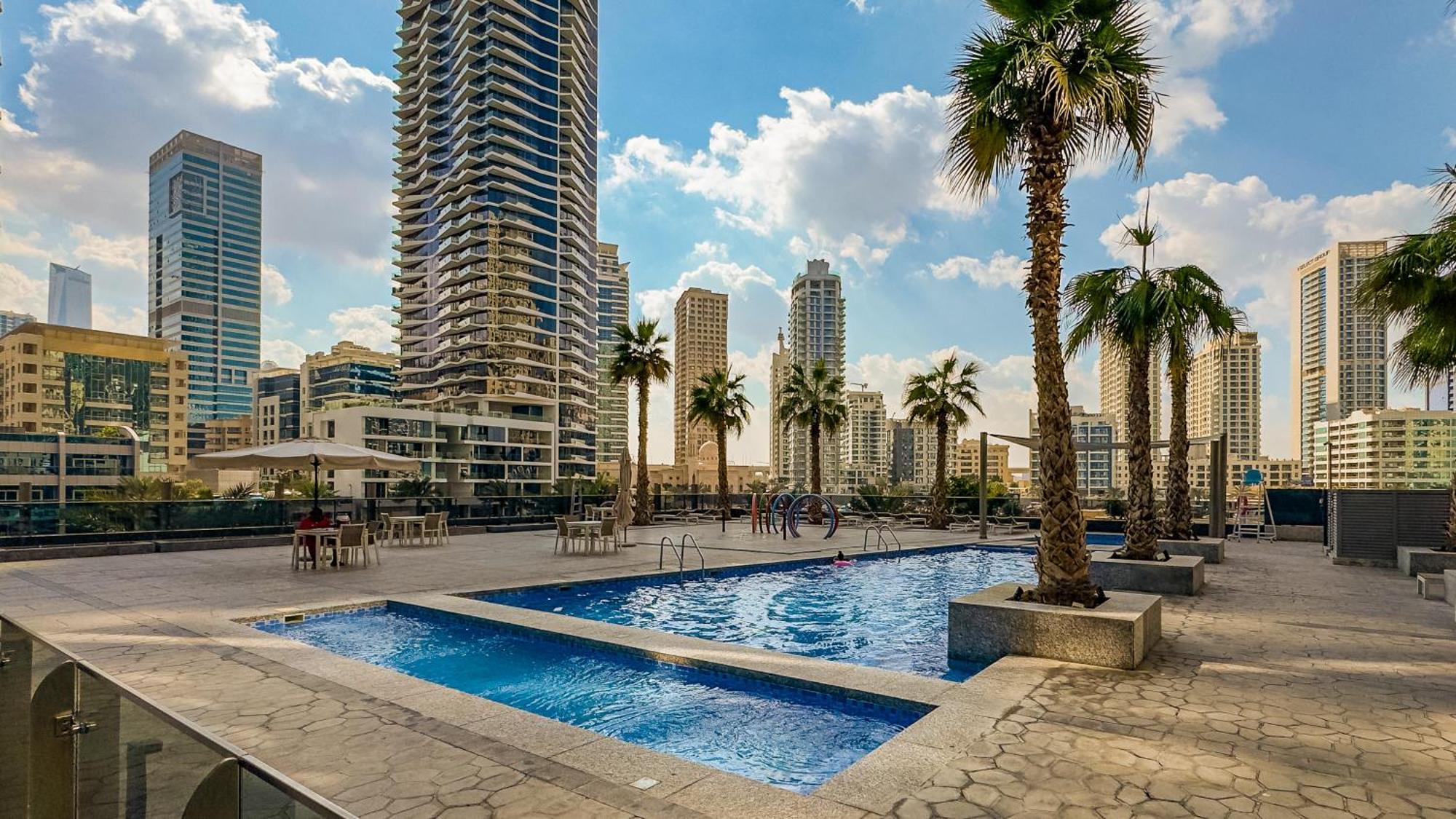 Luxe 1br In Sparkle Towers - 2 Balconies And Marina Views Apartment Dubai