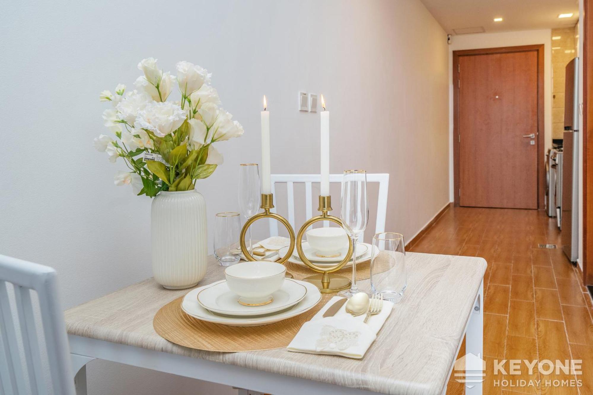 Apartment Modern & Stylish In Jvt Dubai