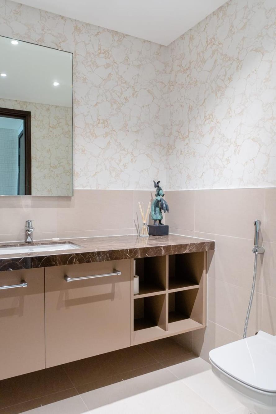 Downtown 1 Bed With Views * Dubai