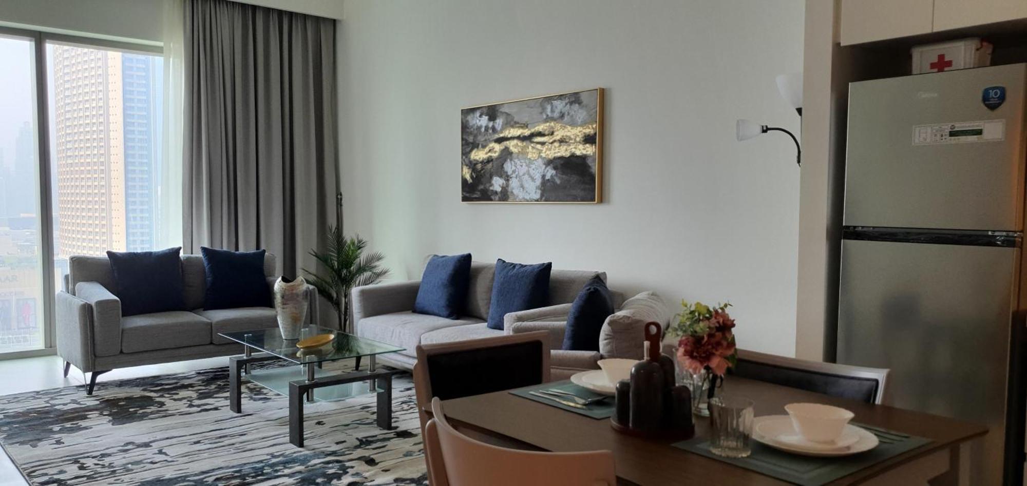 Svizona Premium 2bhk, Burj Khalifa View, Downtown * Dubai