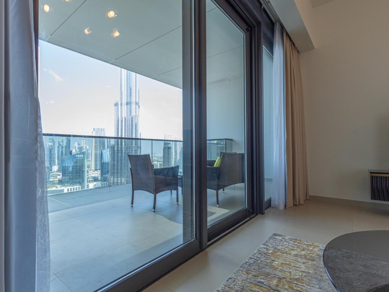 Mh - Act Tower - Downtown - Burj View 3bhk -ref4001 *