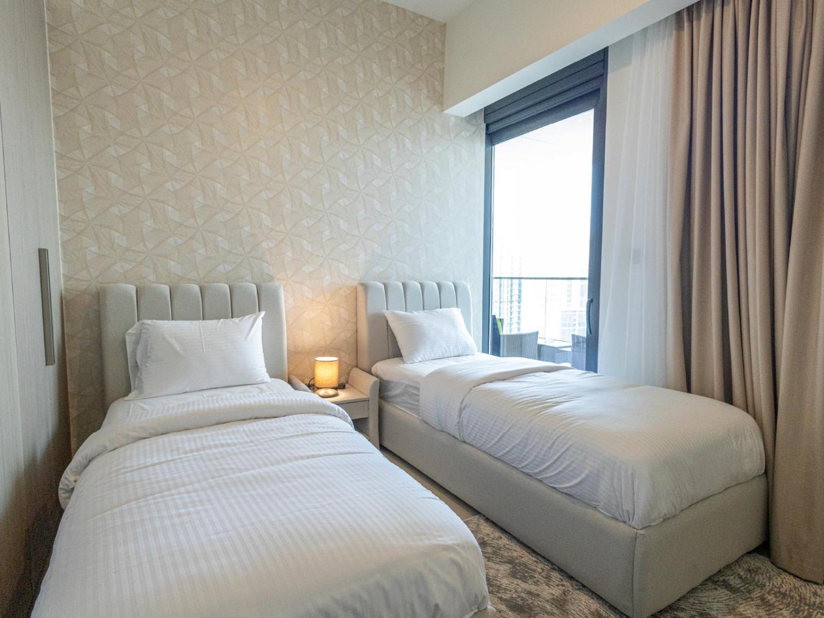 Mh - Act Tower - Downtown - Burj View 3bhk -ref4001 Apartment *