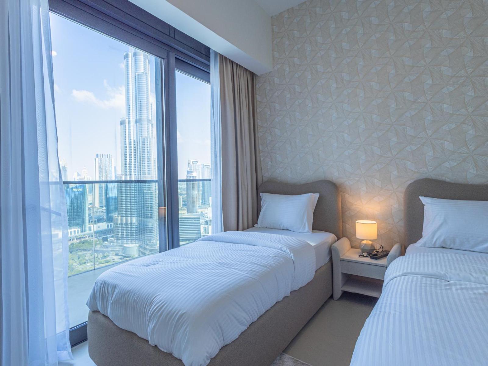 Apartment Mh - Act Tower - Downtown - Burj View 3bhk -ref4001