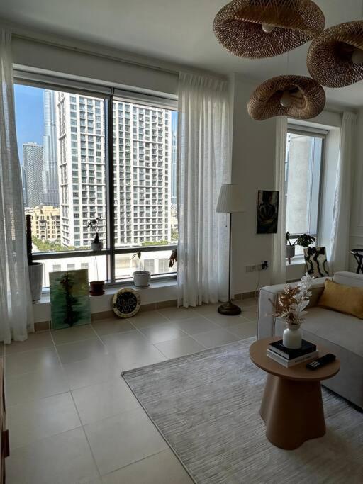 Center With Burj View!