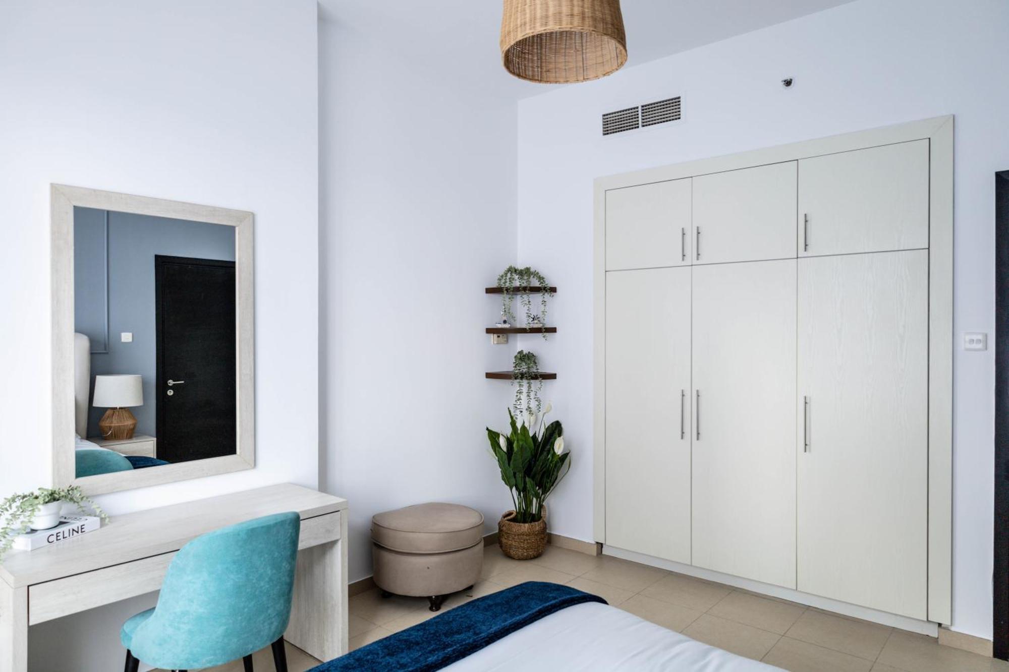 Trophy - Marina Urban Serenity Apartment