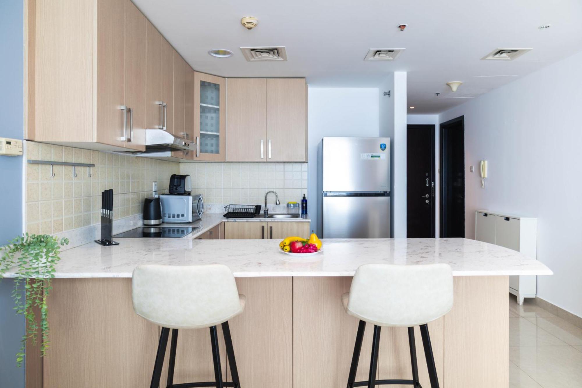 Apartment Trophy - Marina Urban Serenity *