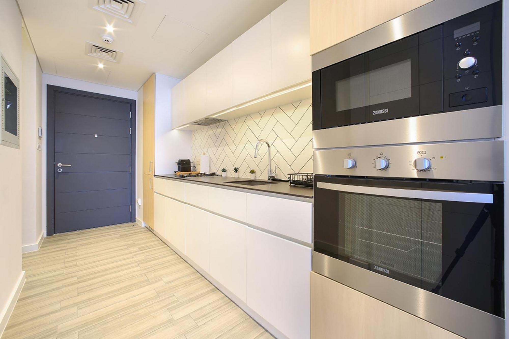 Chic Gem In Jvc Apartment