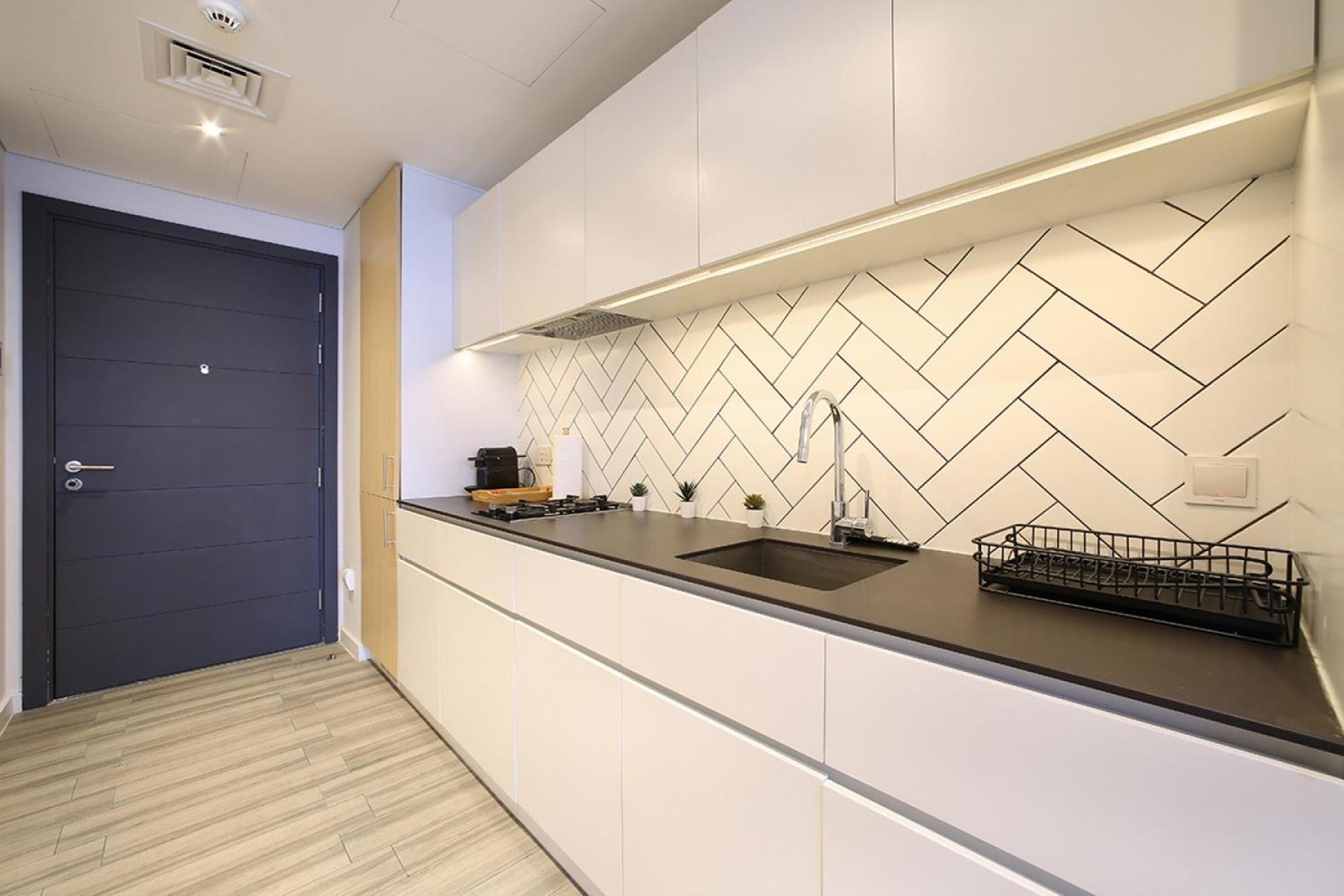 Apartment Chic Gem In Jvc *