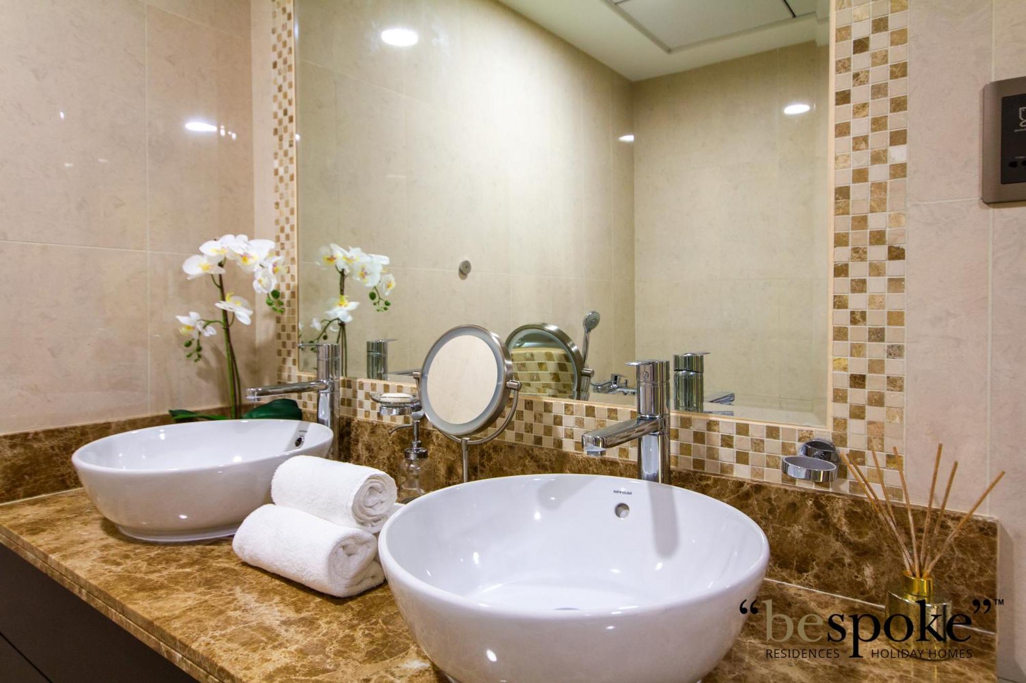 Bespoke Homes - Palm Jumeirah -2 Bedroom Sea View With Access, Balqis Dubai