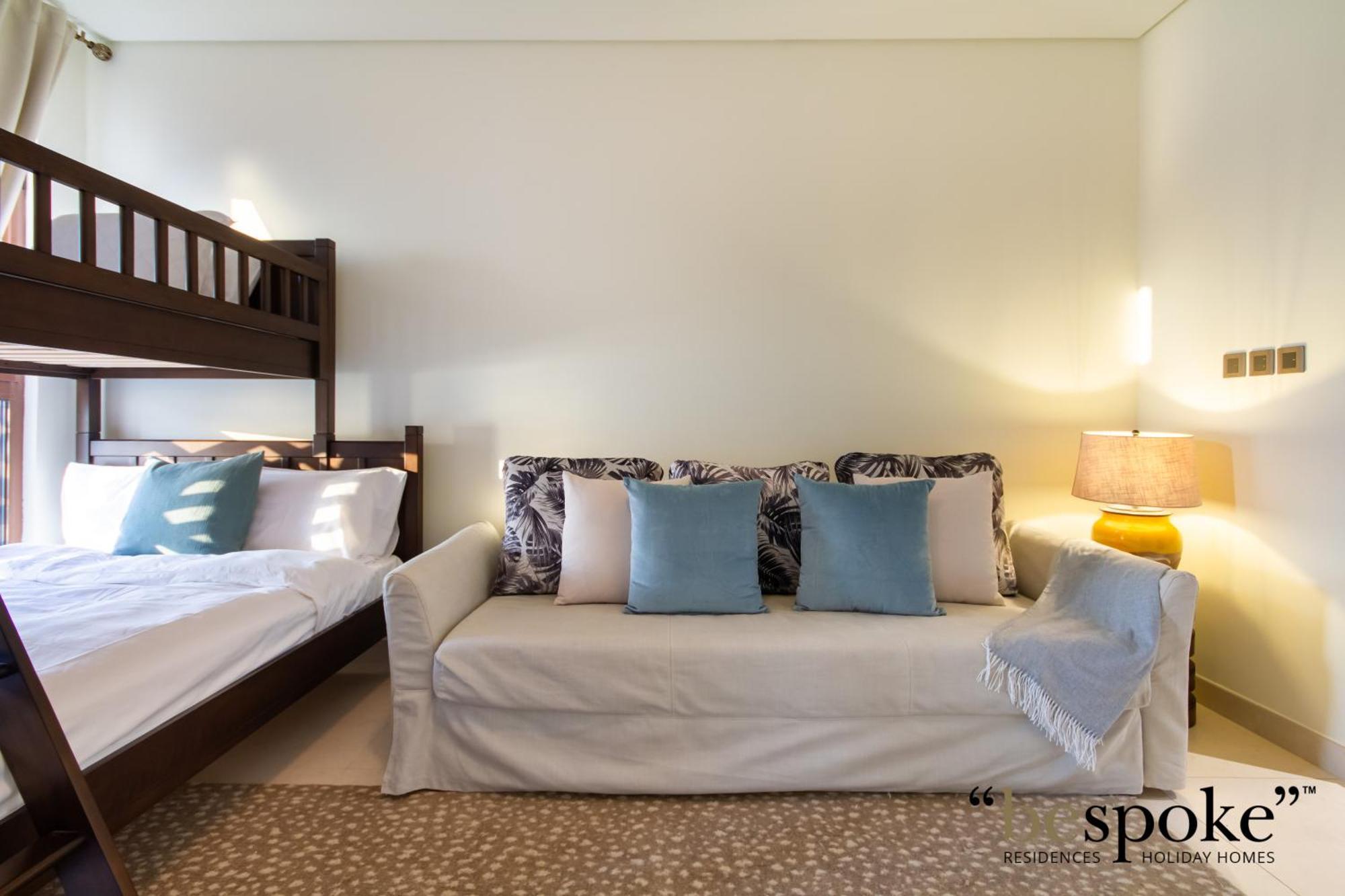 Bespoke Homes - Palm Jumeirah -2 Bedroom Sea View With Access, Balqis Dubai