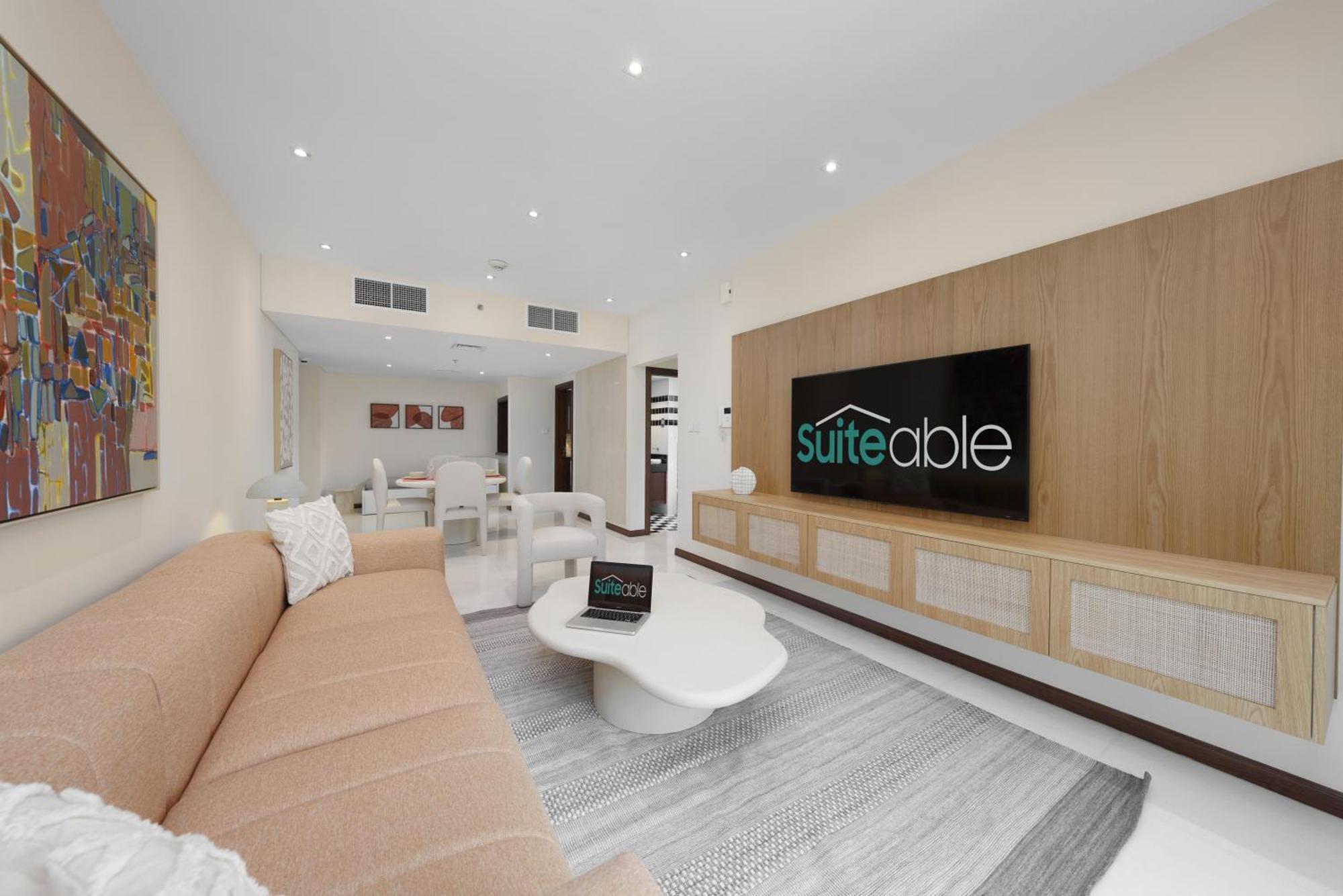 Discover Unmatched Comfort In Downtown Apartment