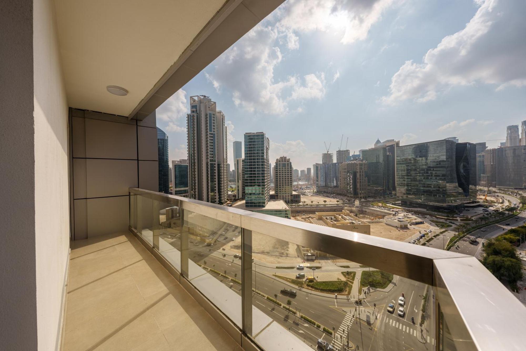 Apartment Discover Unmatched Comfort In Downtown